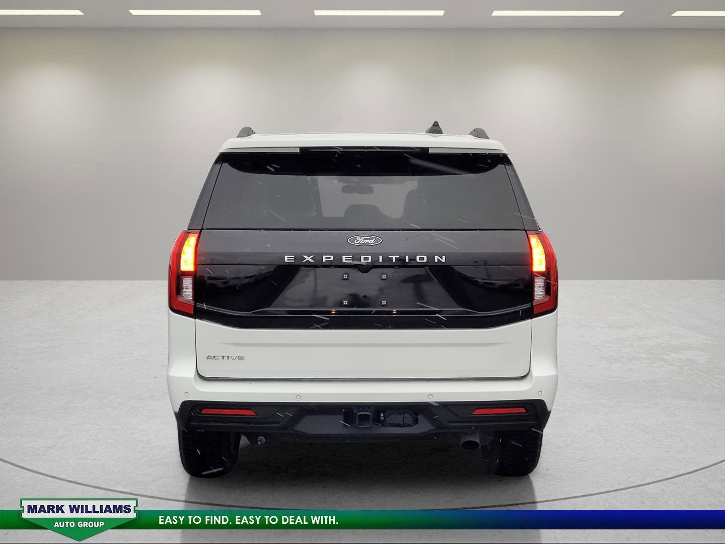 2025 Ford Expedition Active