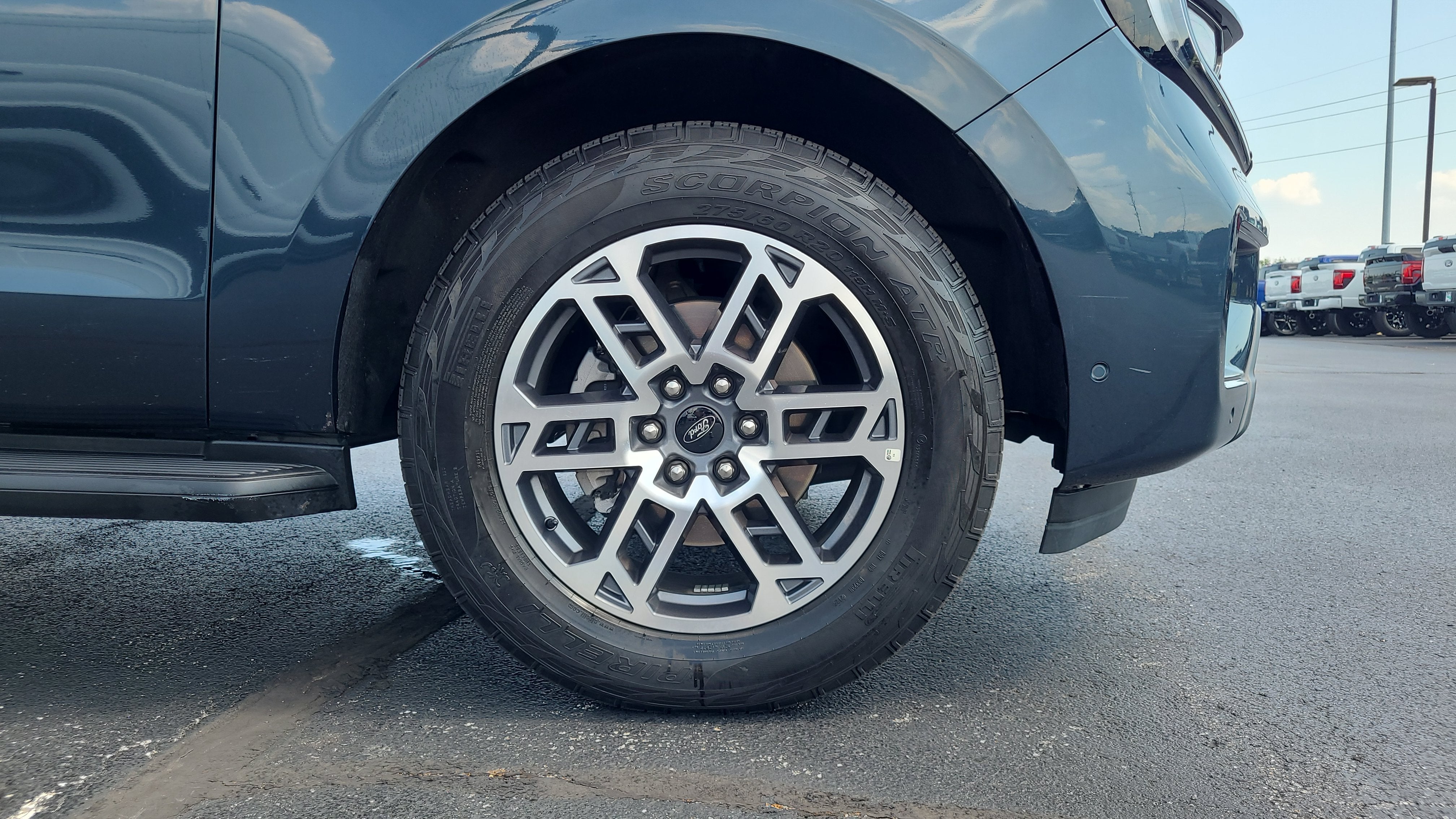 2025 Ford Expedition Active