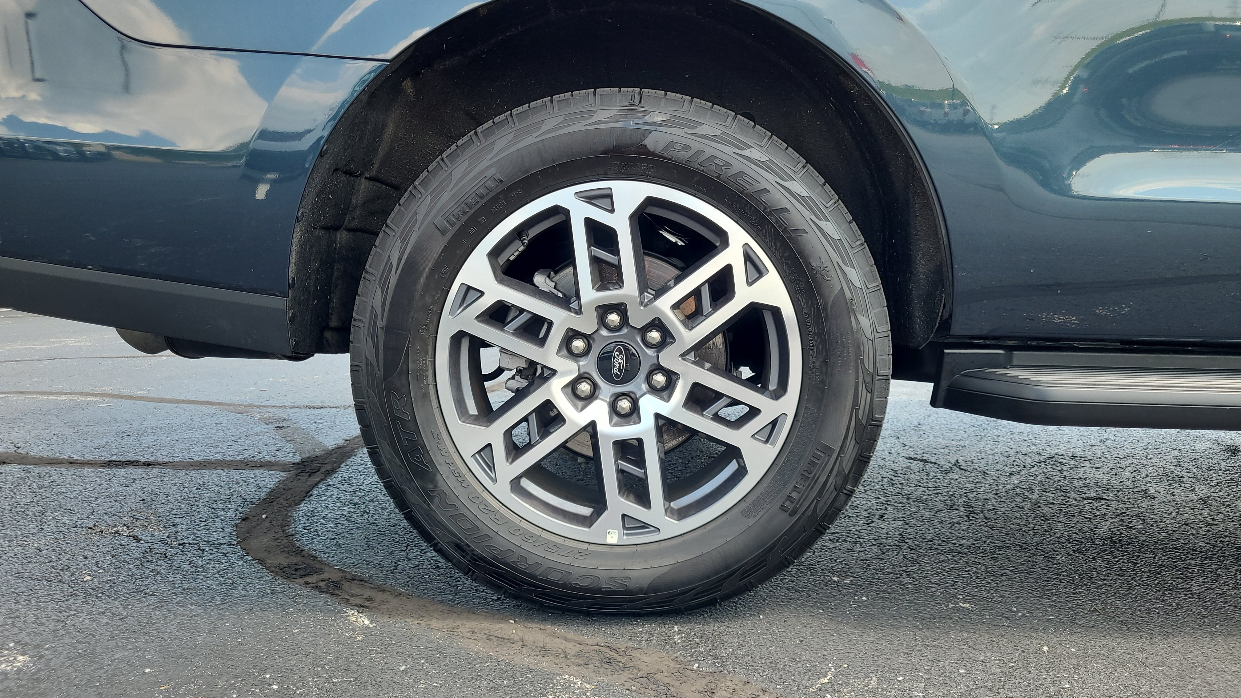 2025 Ford Expedition Active