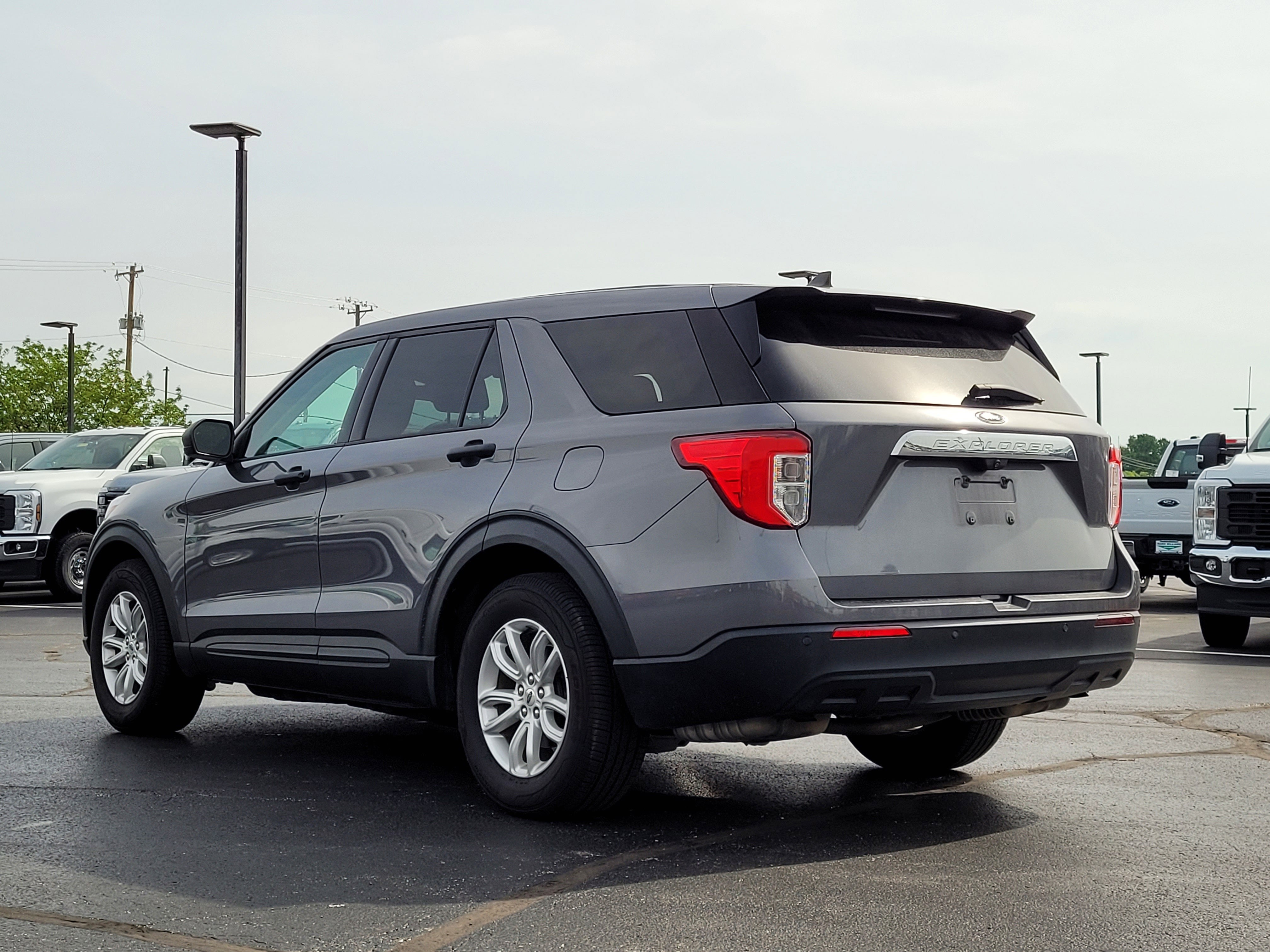 2021 Ford Explorer Base