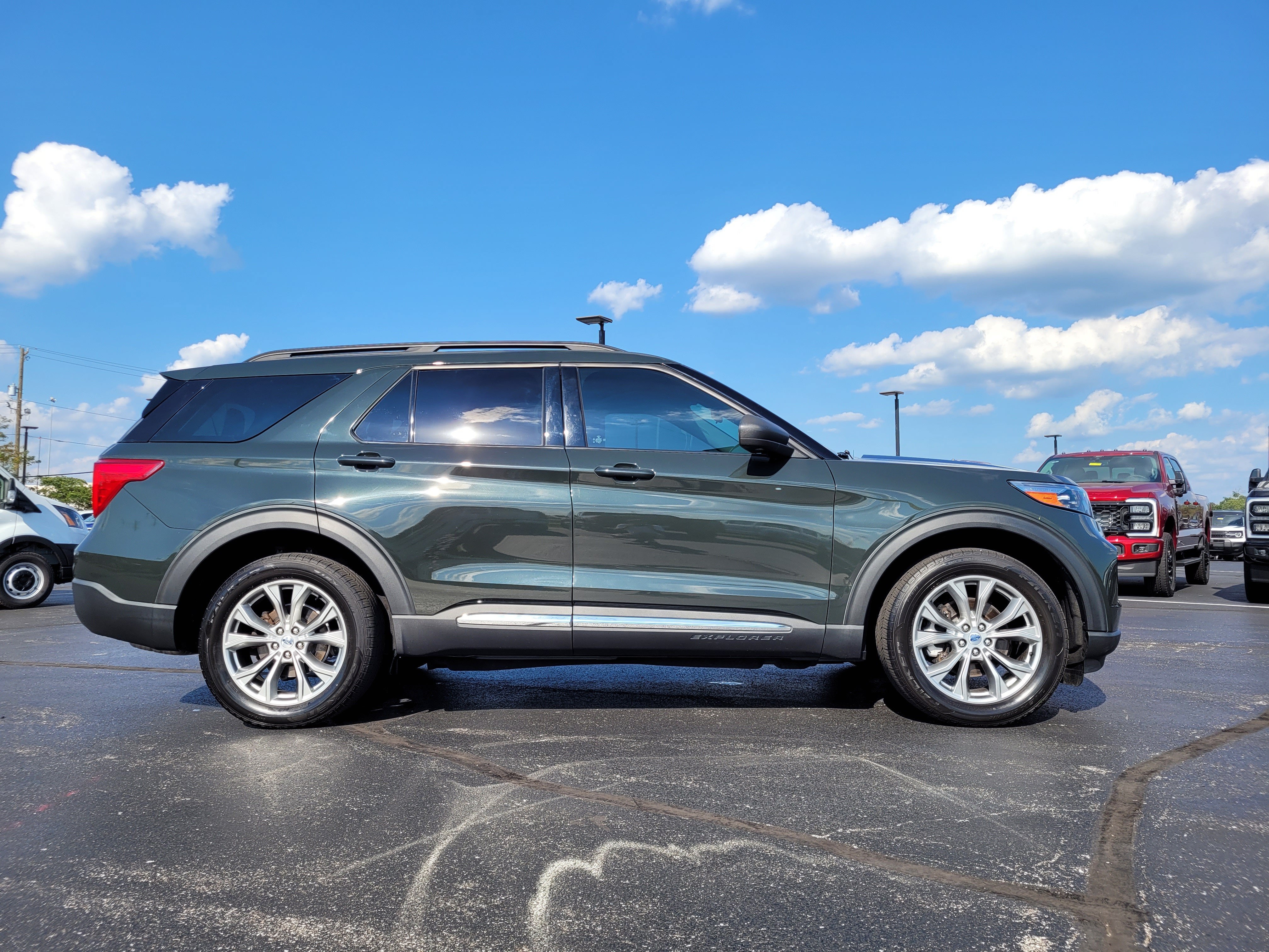 2022 Ford Explorer XLT