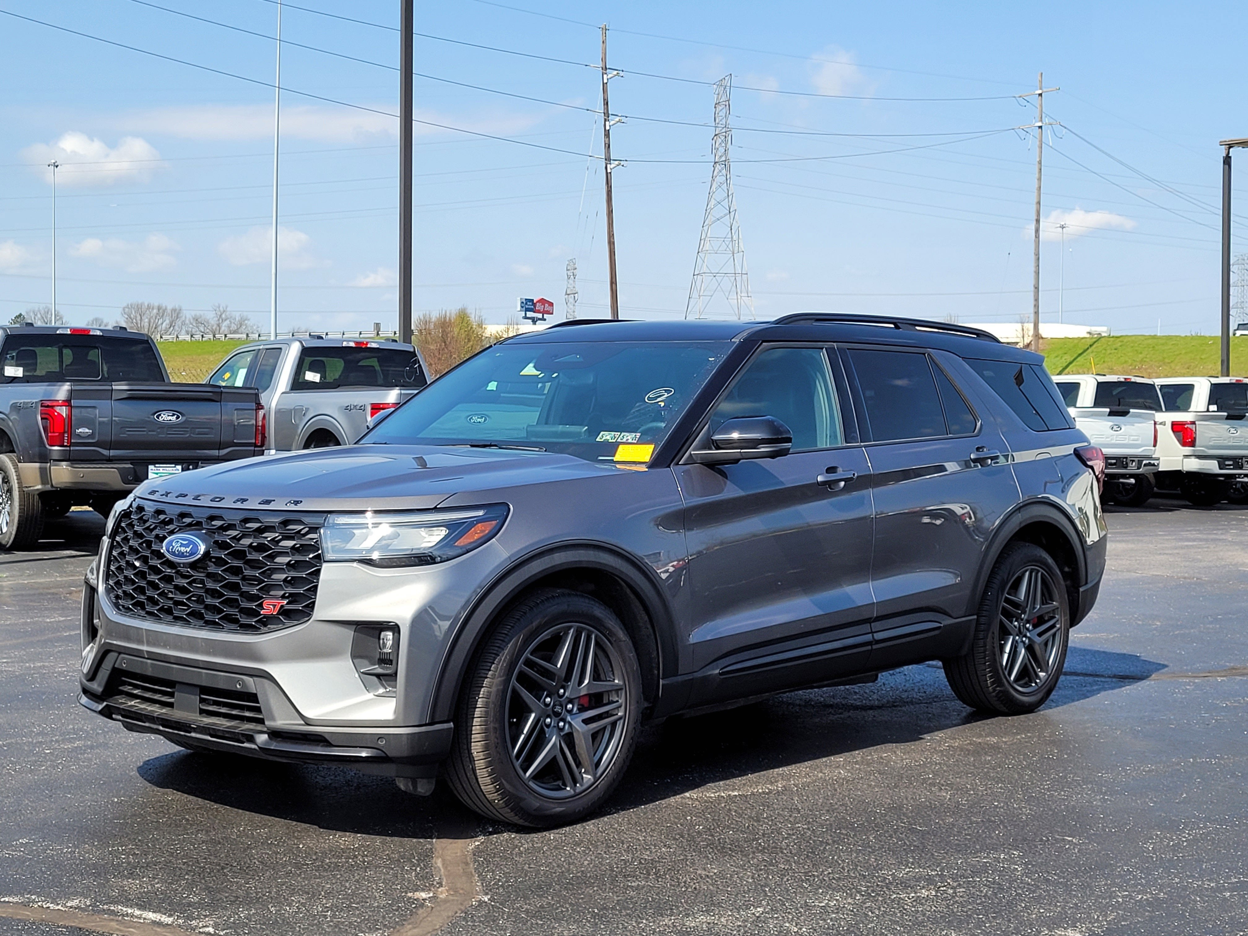 2025 Ford Explorer ST
