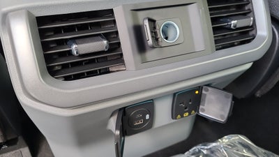 2023 Ford F-150 Lightning XLT