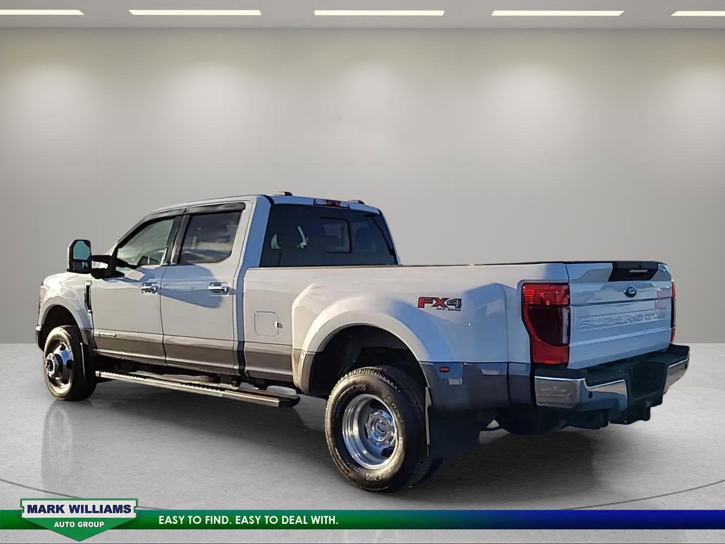 2022 Ford F-350SD Lariat DRW
