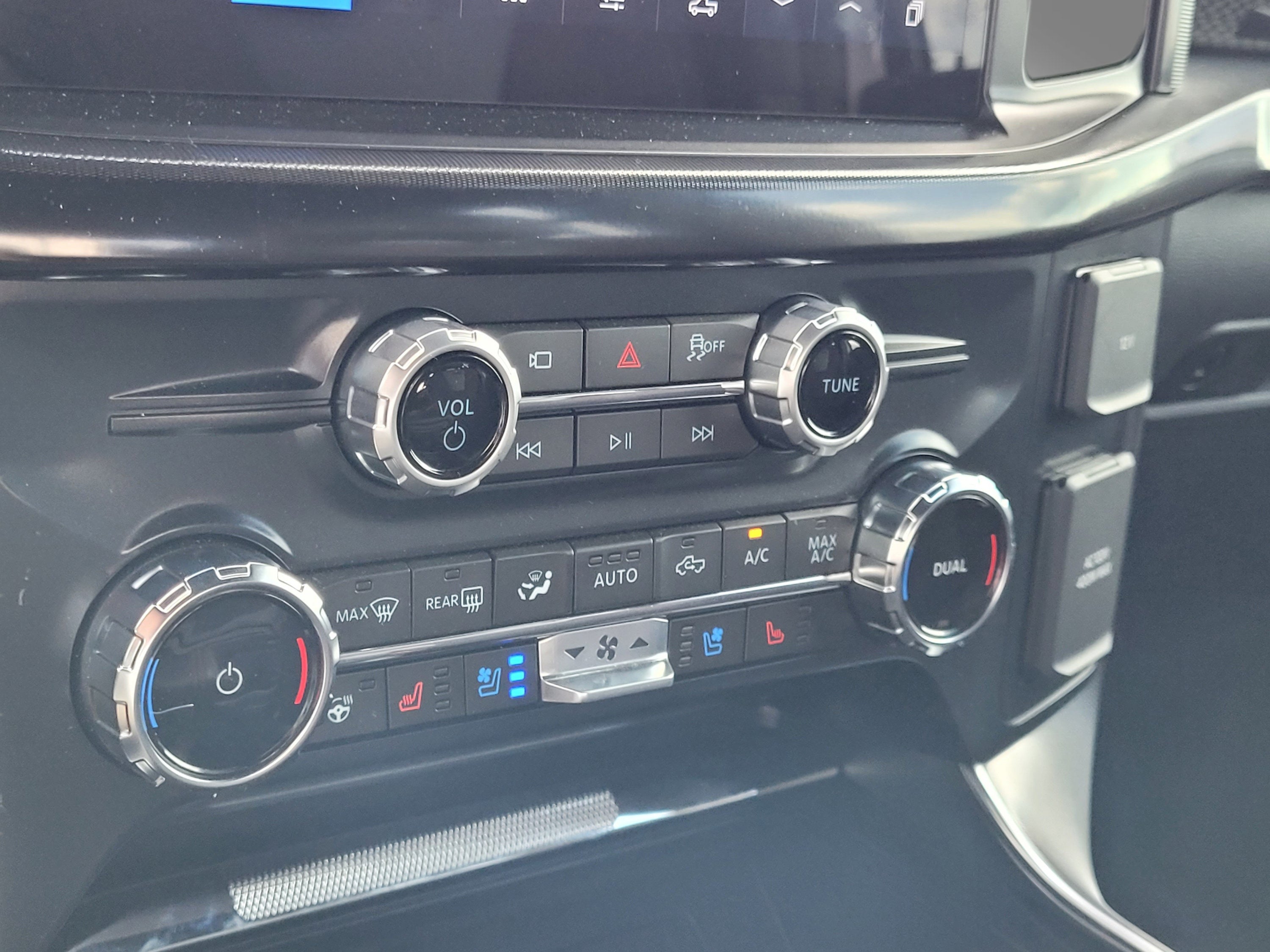 2025 Ford F-150 Raptor R