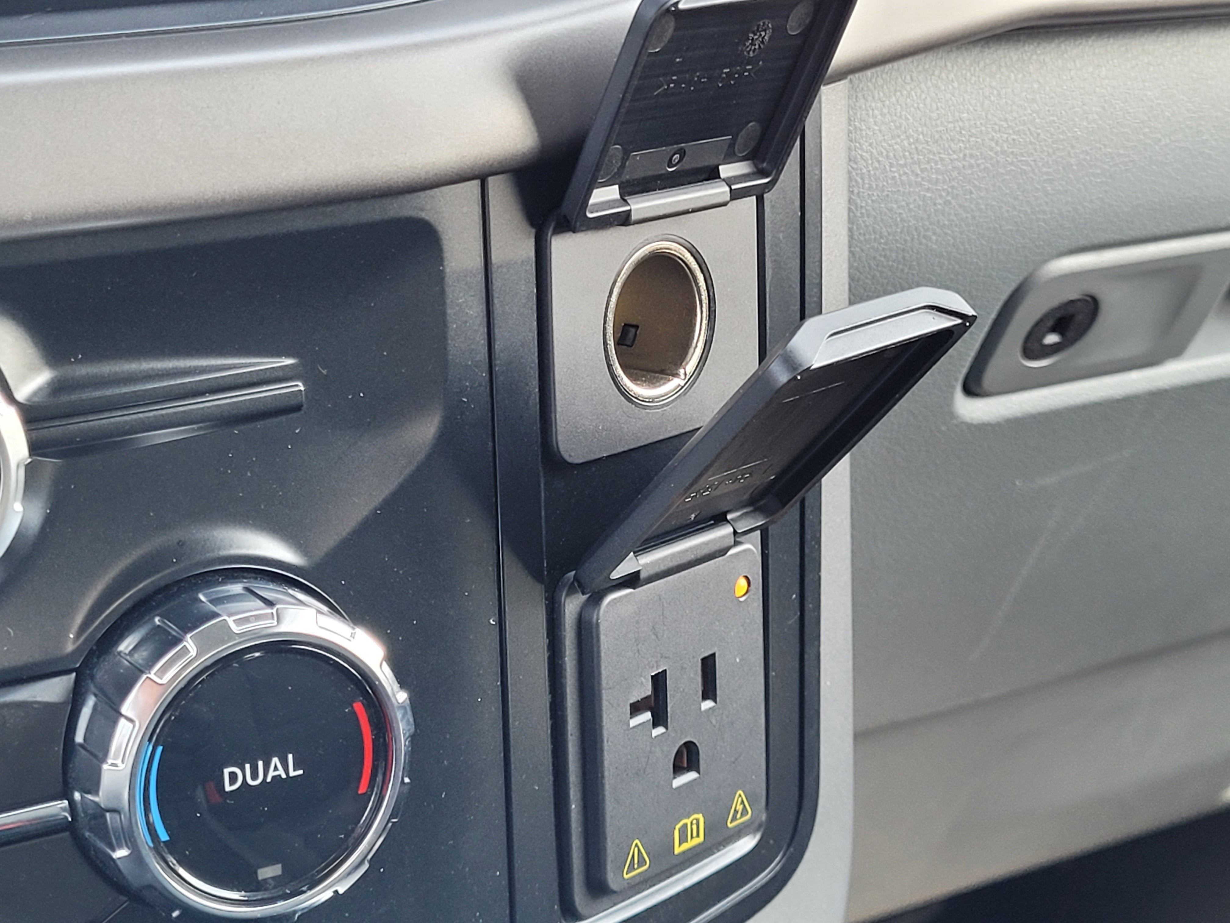 2024 Ford F-150 Lightning XLT