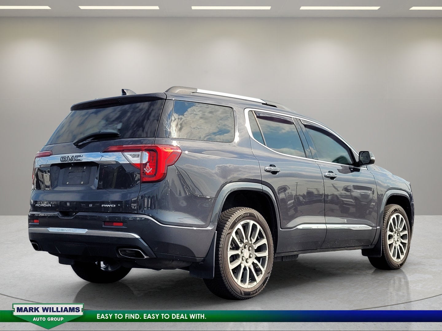 2021 GMC Acadia Denali
