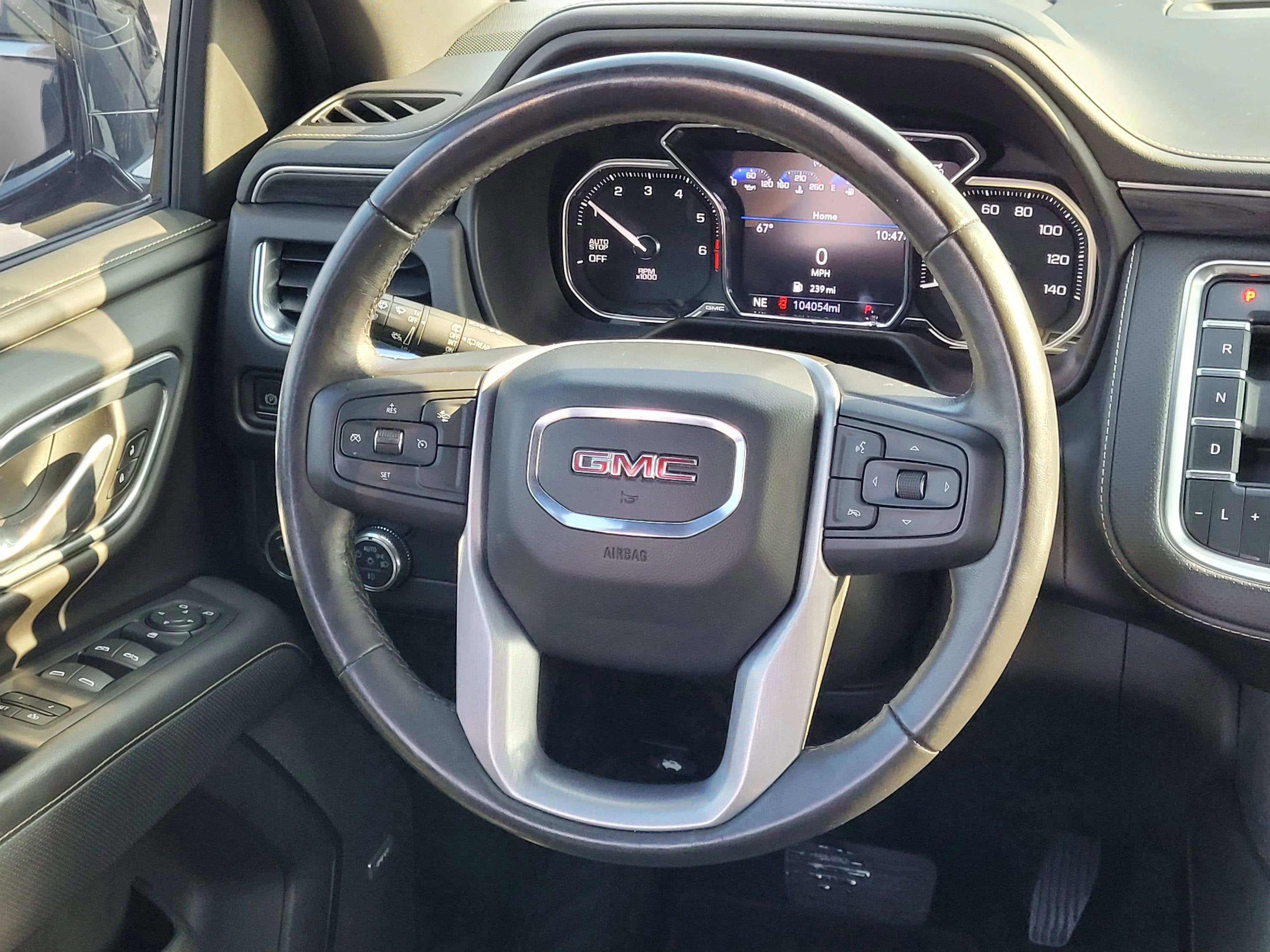 2021 GMC Yukon SLT