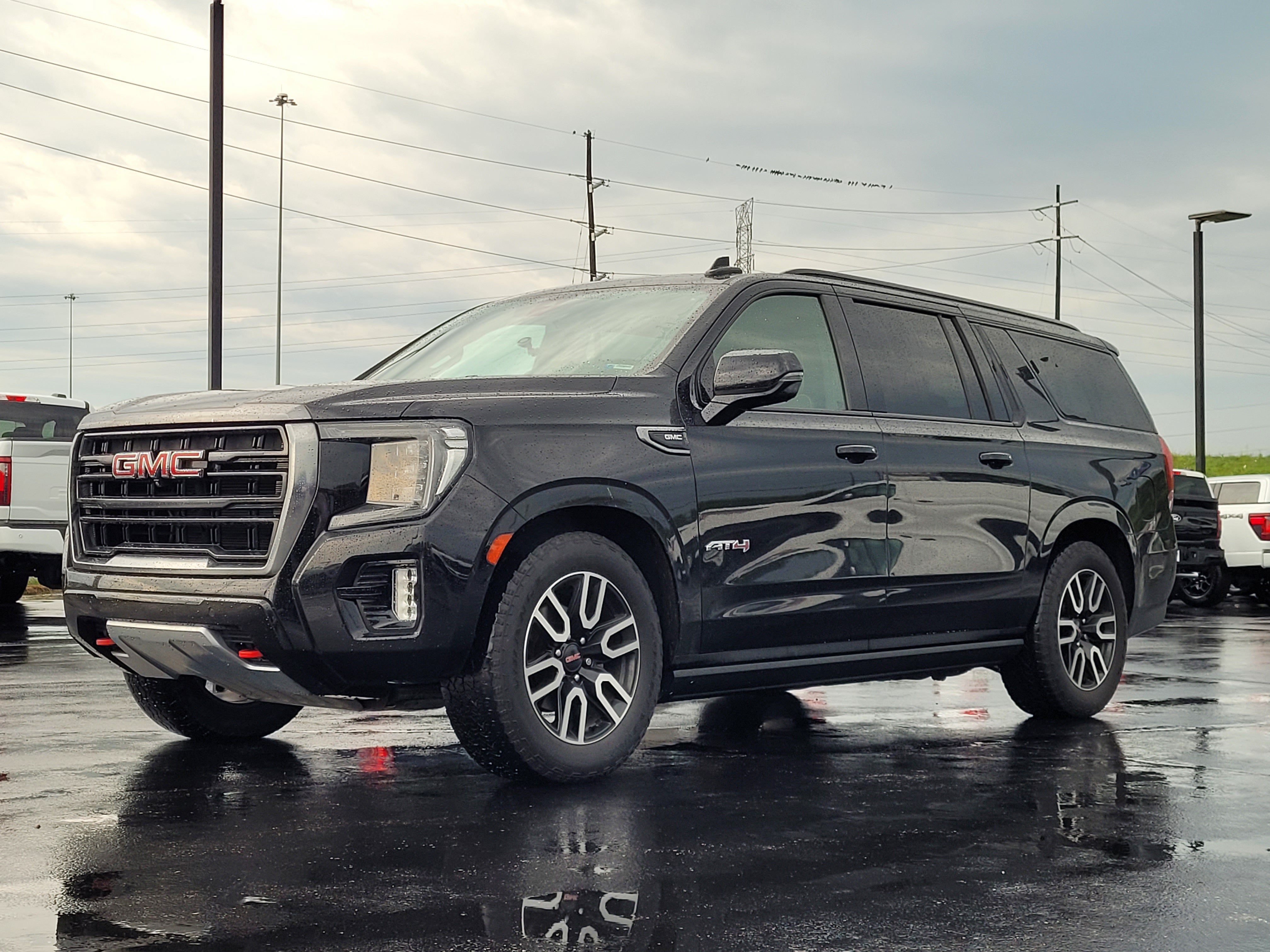 2021 GMC Yukon XL AT4