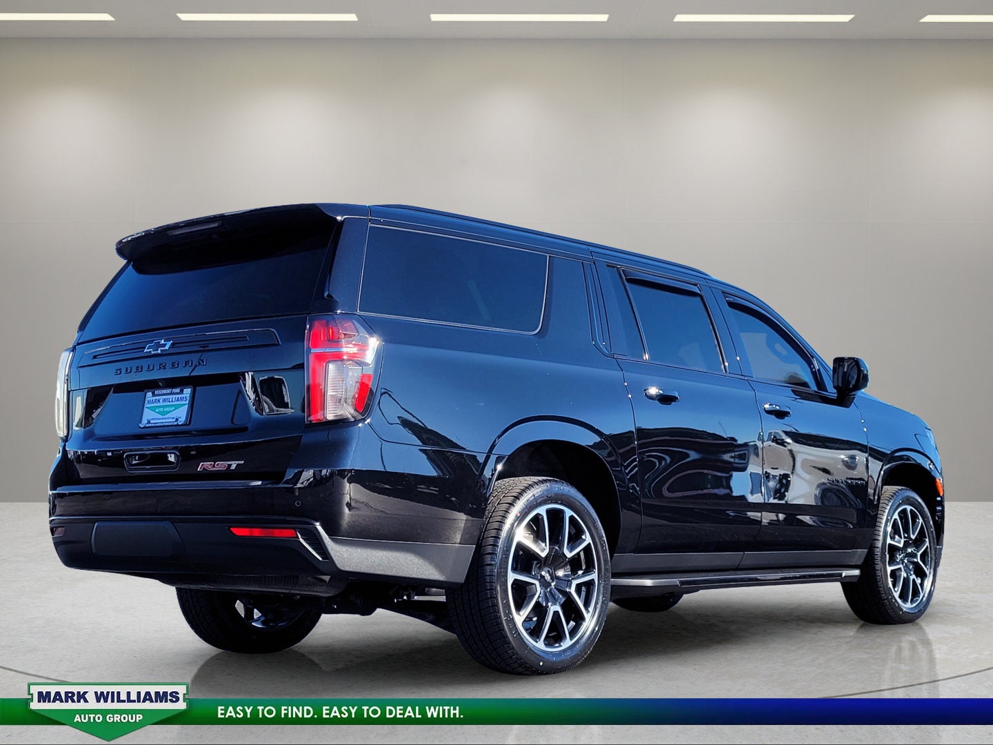2023 Chevrolet Suburban RST