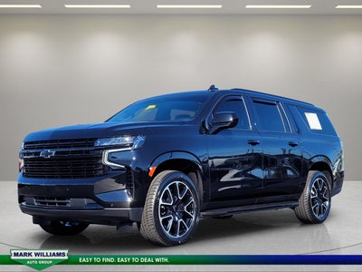 2023 Chevrolet Suburban RST