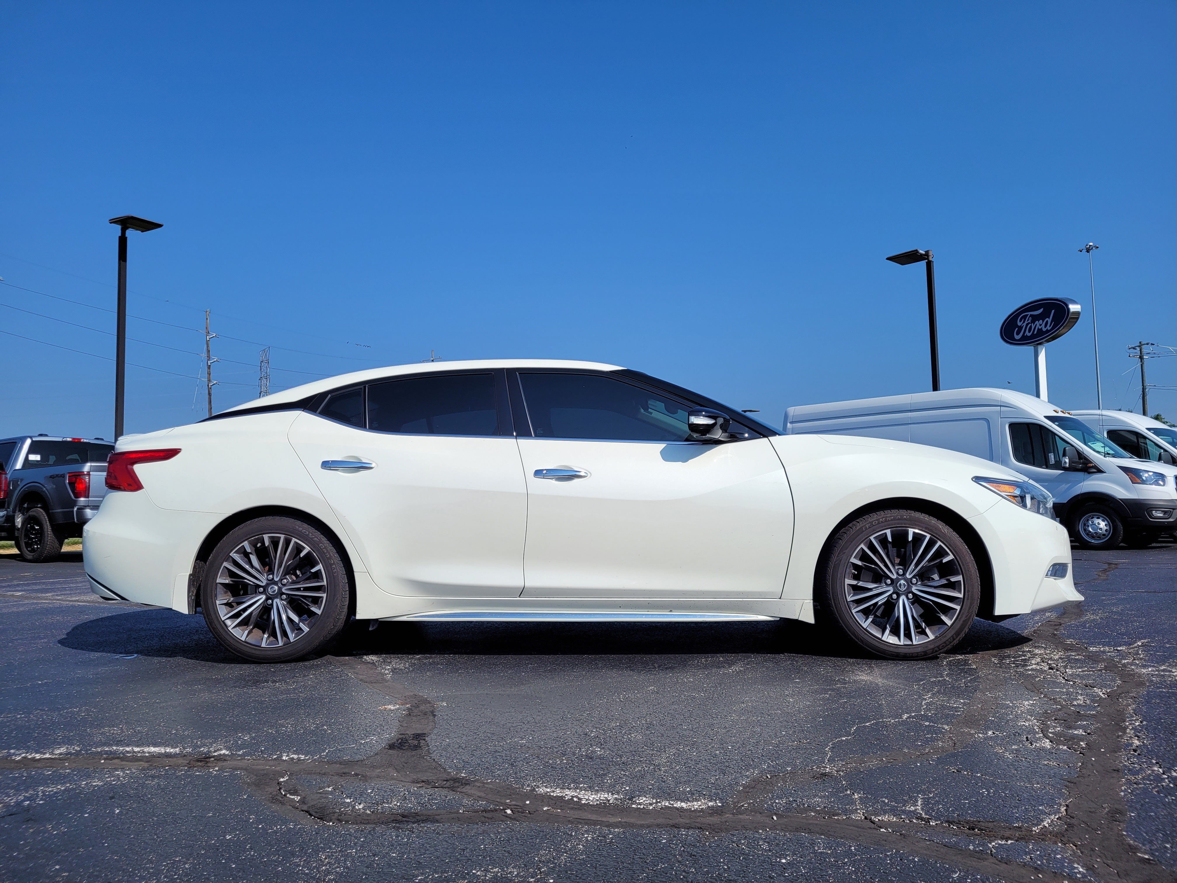 2017 Nissan Maxima Platinum