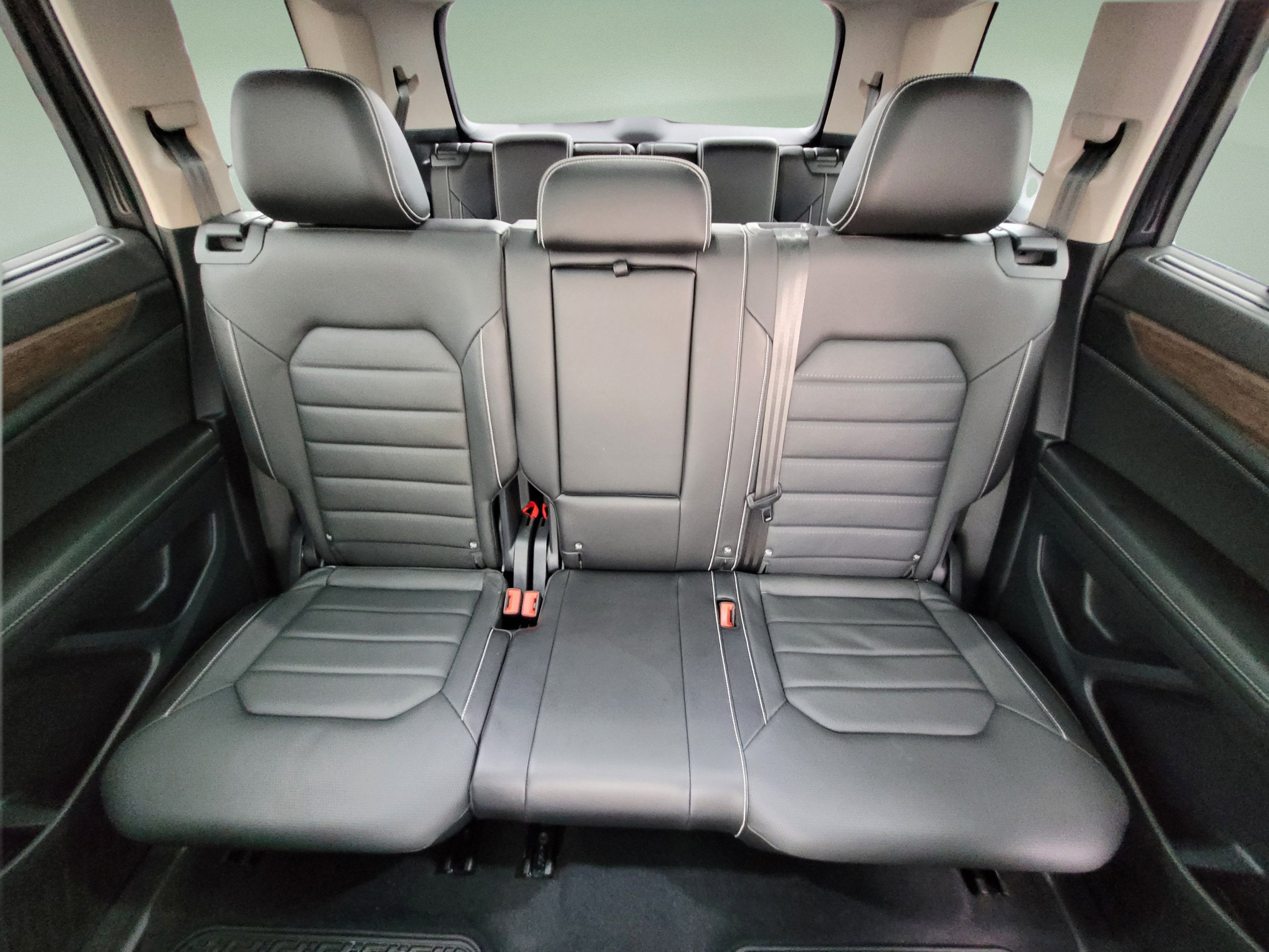 2024 Volkswagen Atlas 2.0T SEL
