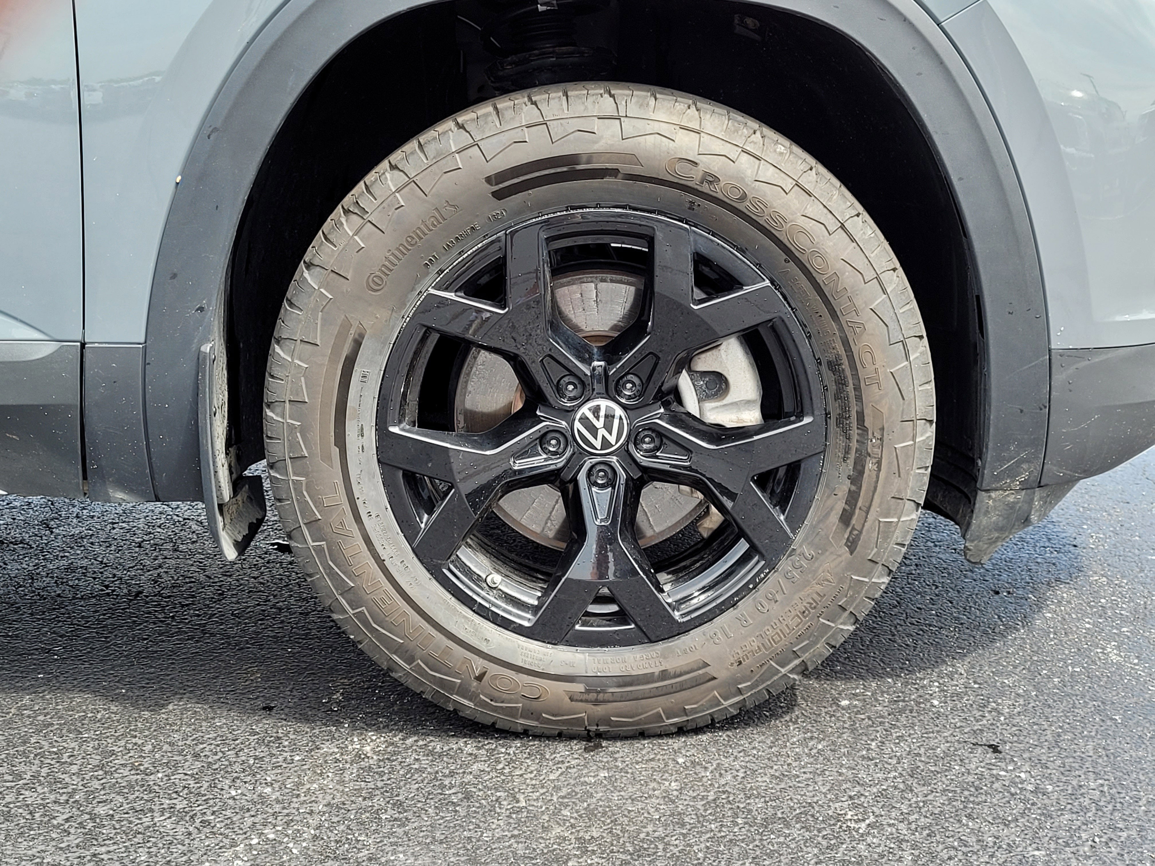2024 Volkswagen Atlas 2.0T Peak Edition SE w/Technology