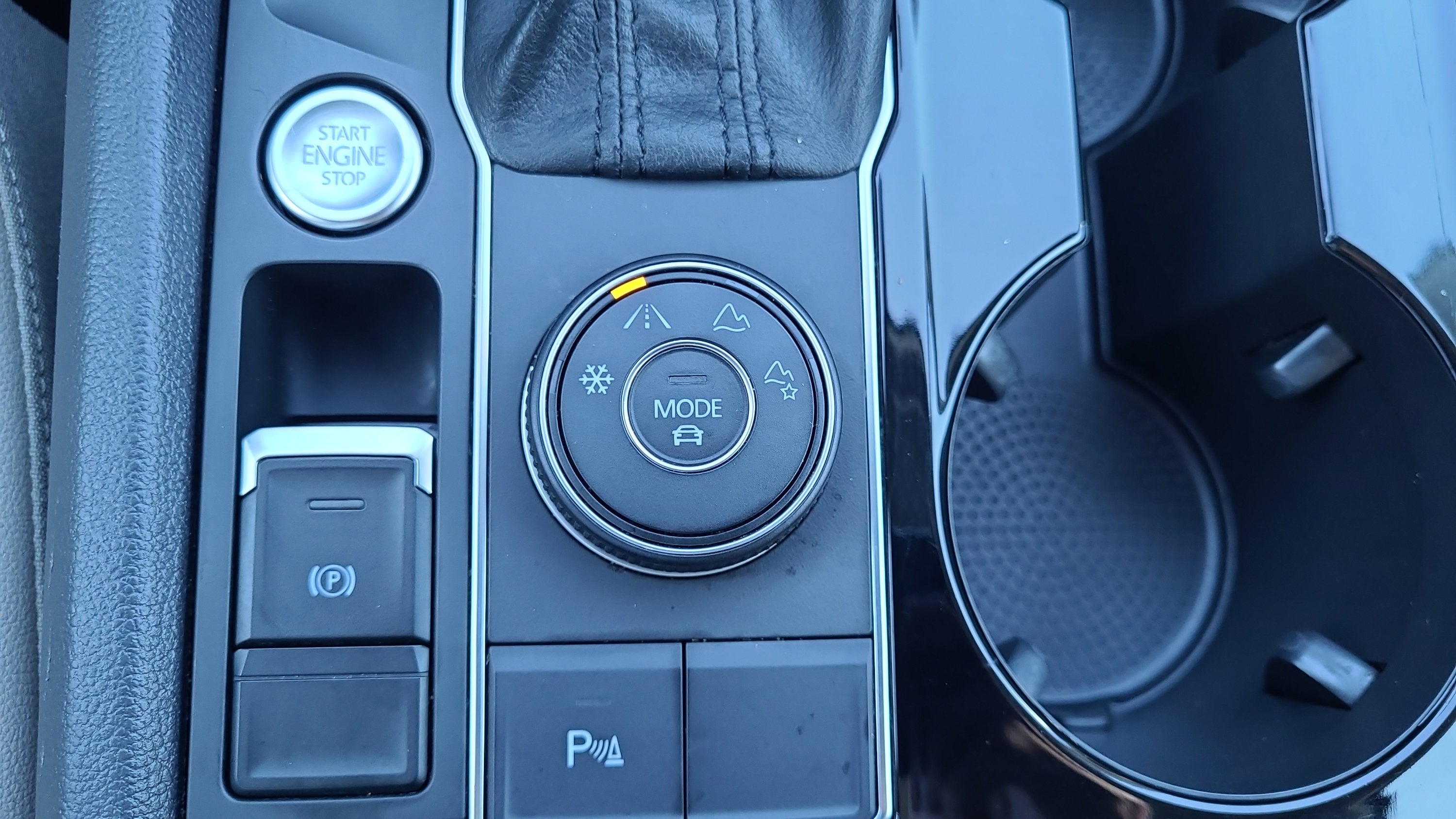 2018 Volkswagen Atlas SEL 4Motion