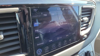 2017 Chrysler Pacifica Touring L