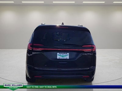 2025 Chrysler Pacifica Limited