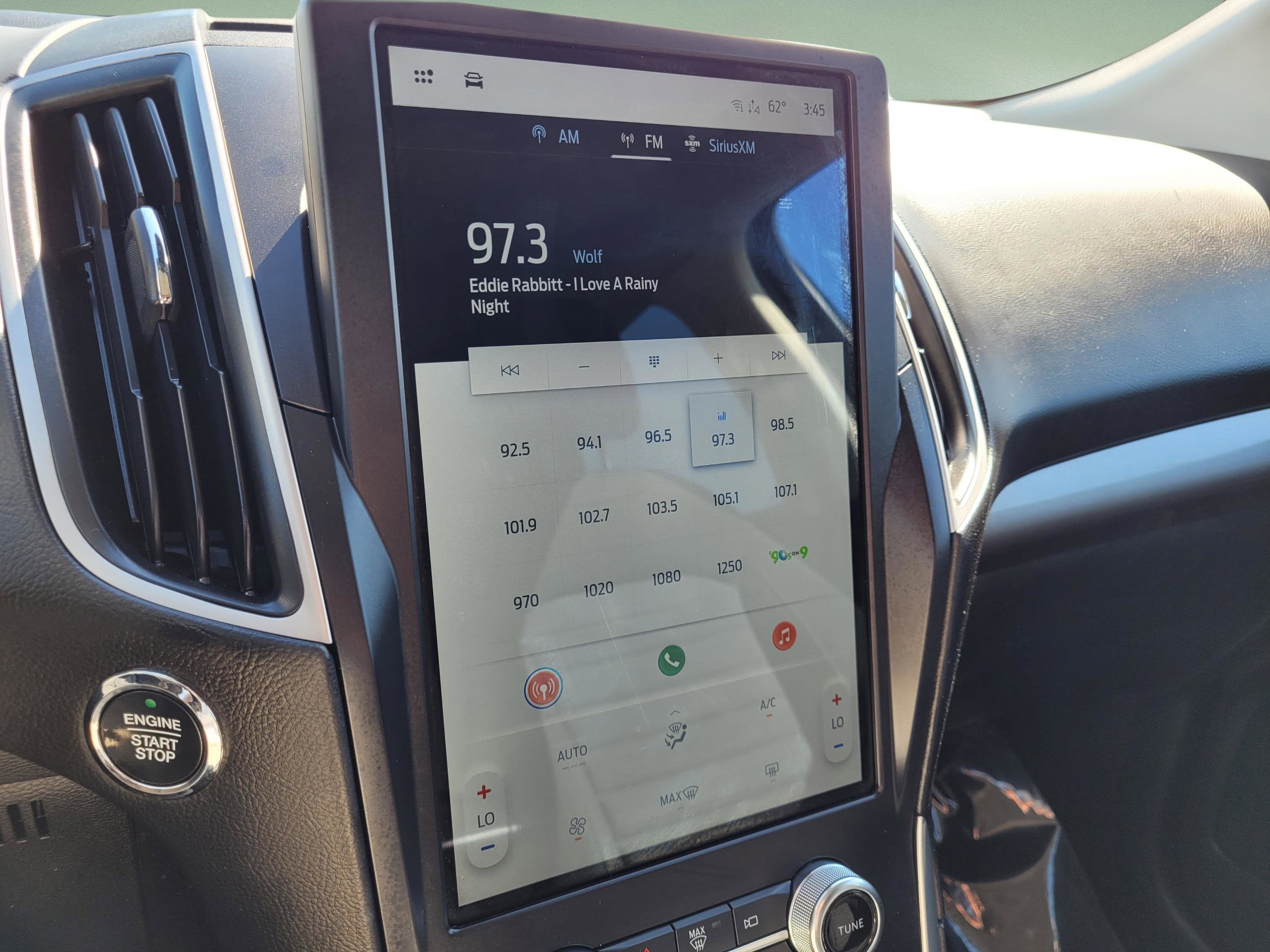2024 Ford Edge SE