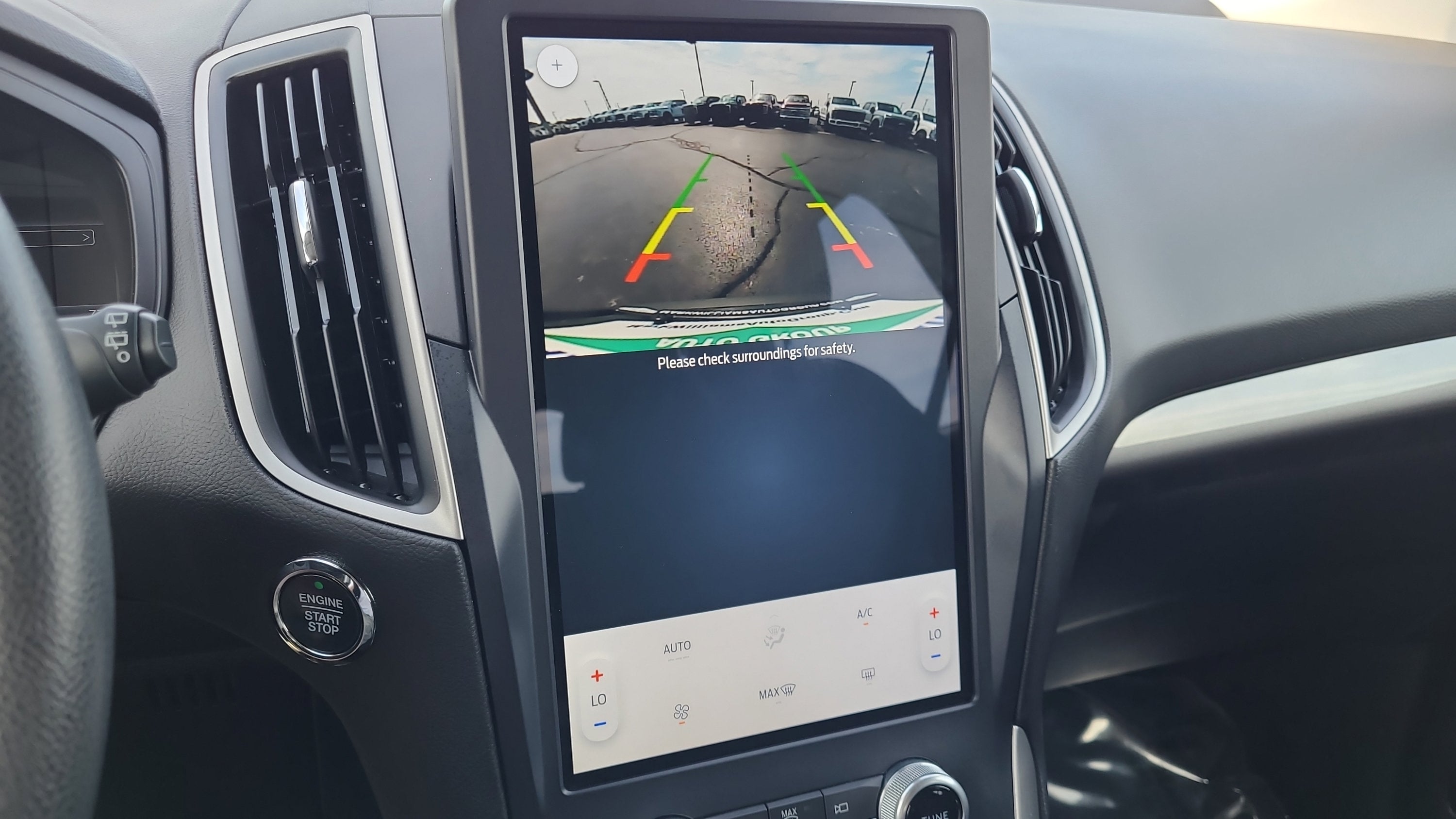 2023 Ford Edge SE