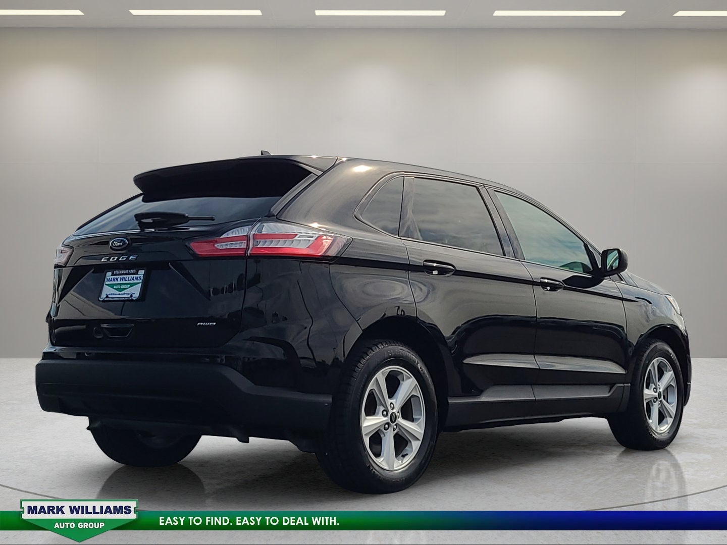 2023 Ford Edge SE