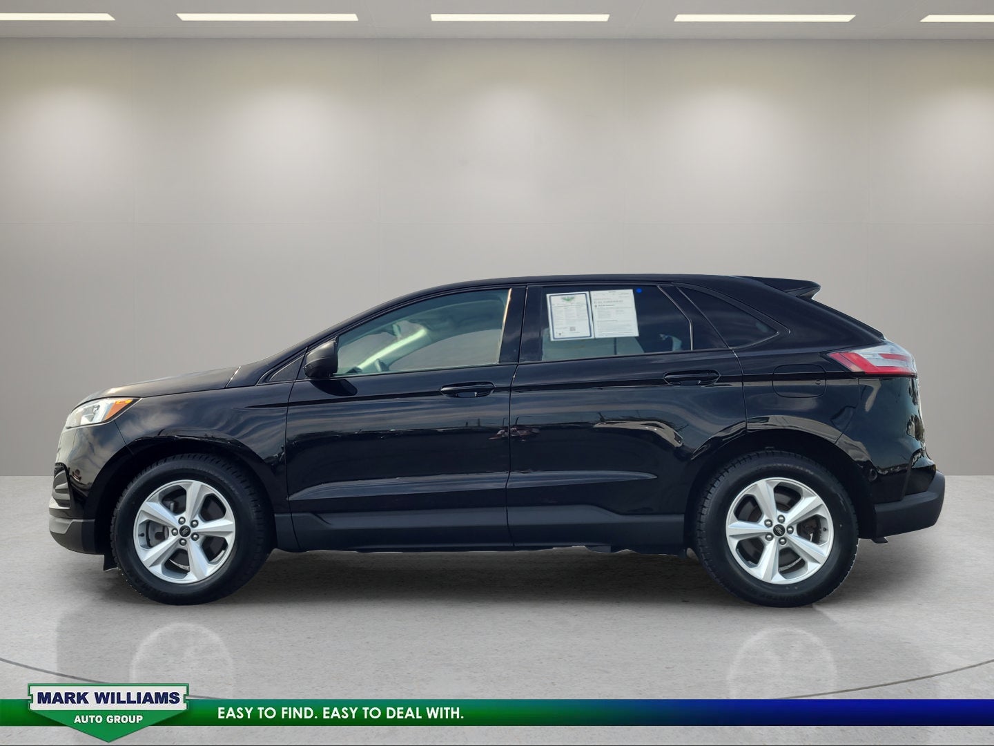 2023 Ford Edge SE