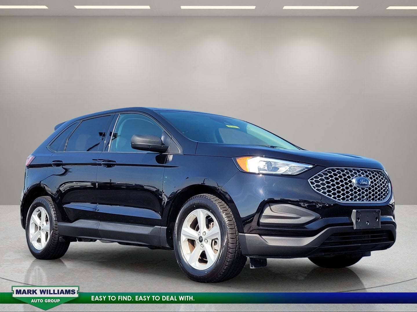 2023 Ford Edge SE