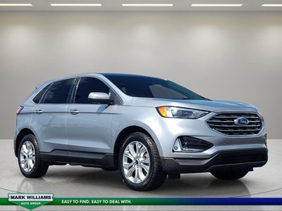 2023 Ford Edge Titanium