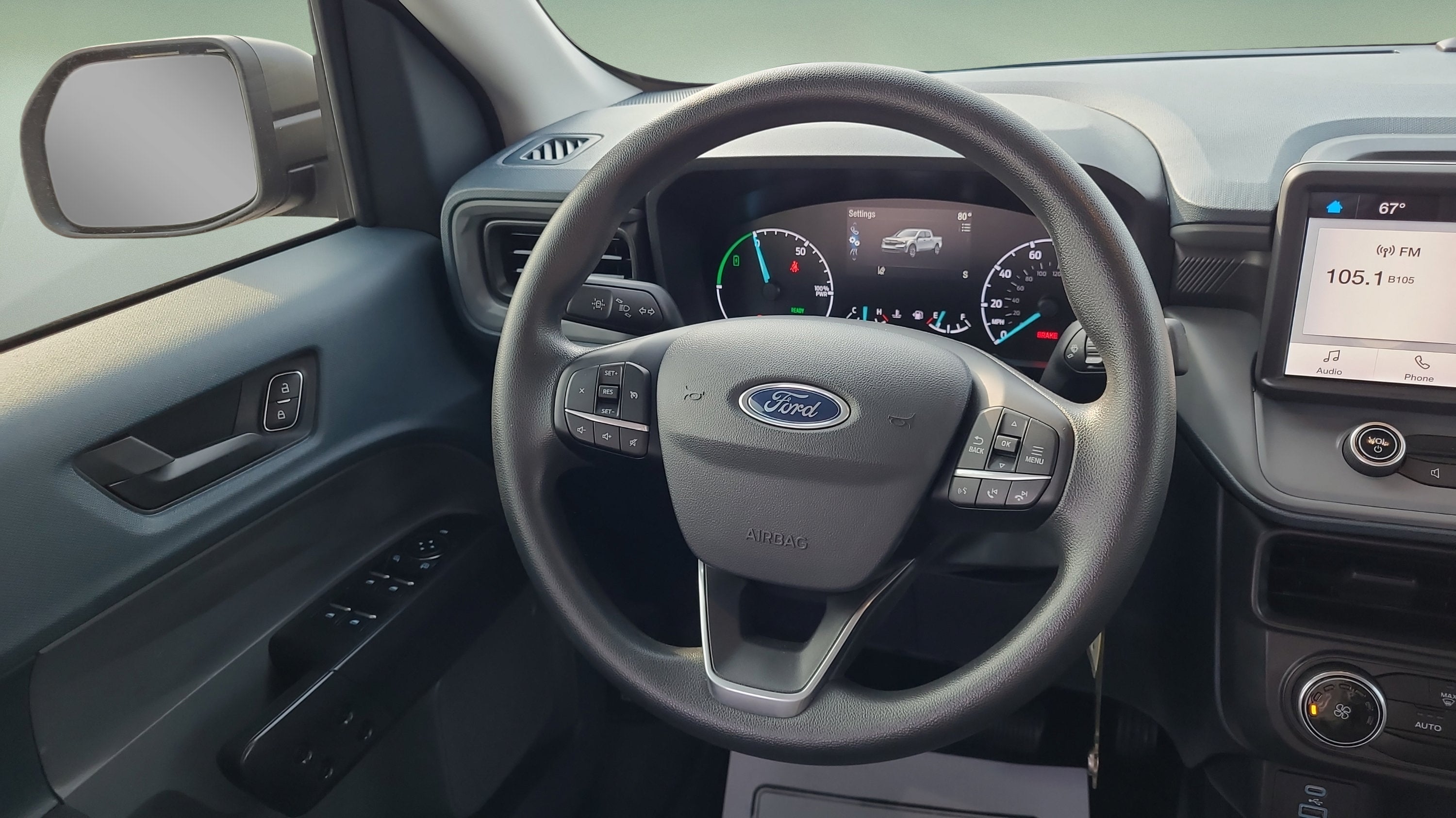 2023 Ford Maverick XL