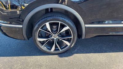 2024 Volkswagen Tiguan 2.0T SEL R-Line