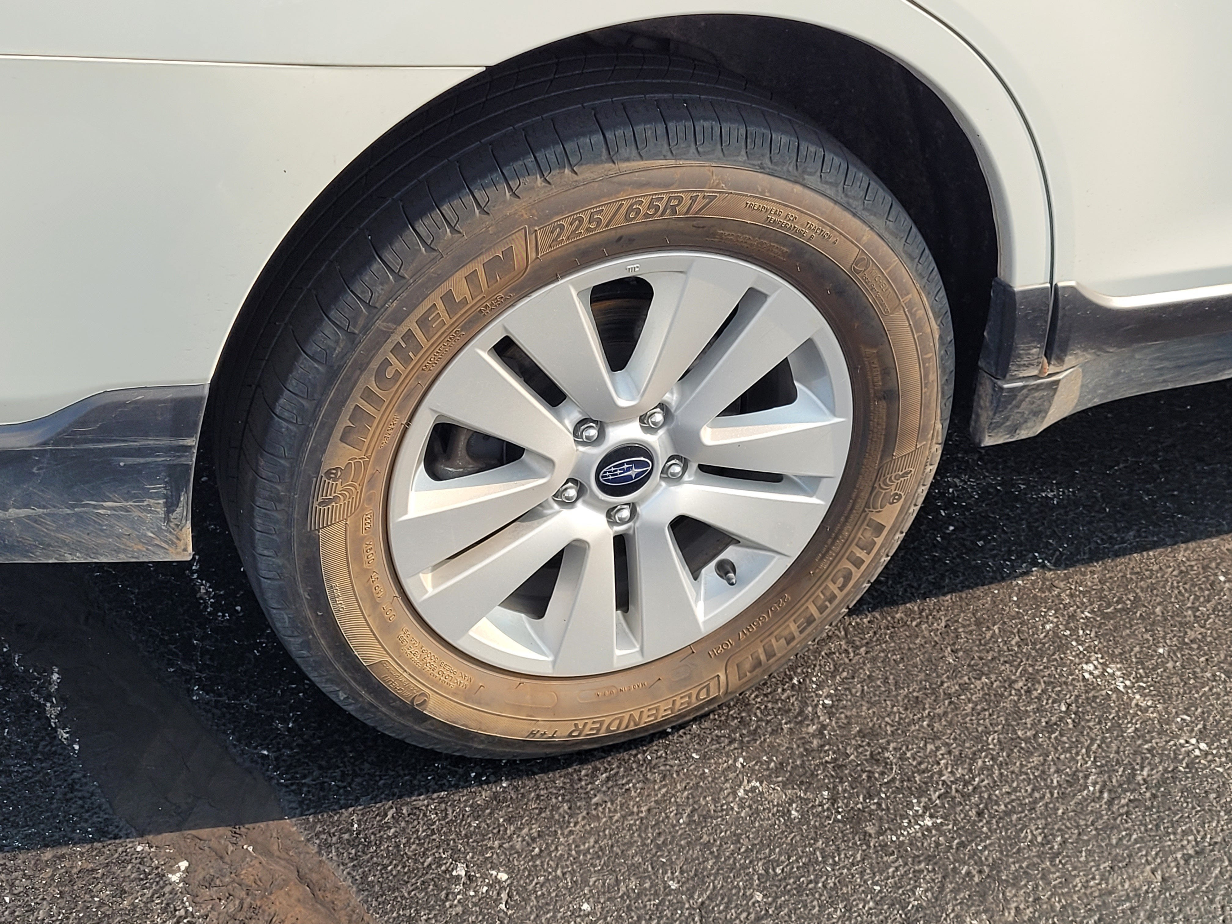 2018 Subaru Outback 2.5i Premium
