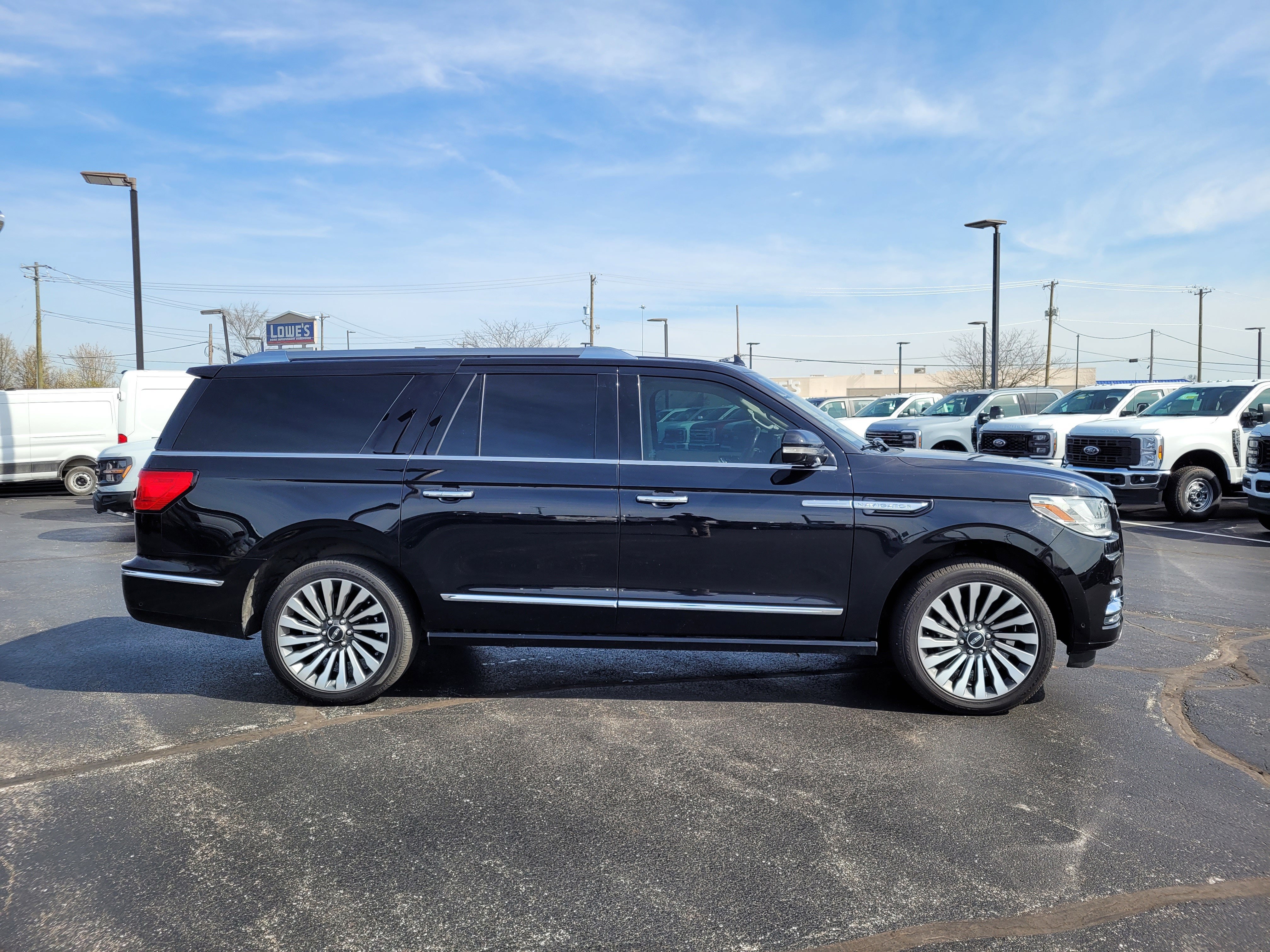 2019 Lincoln Navigator L Reserve
