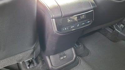 2024 Toyota Highlander Hybrid XLE