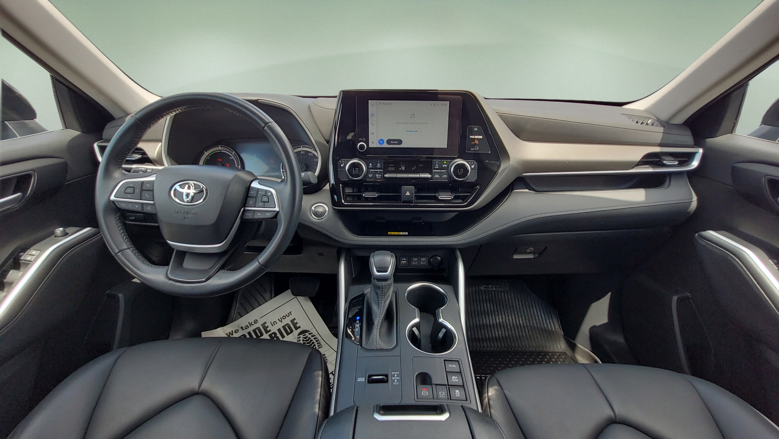 2023 Toyota Highlander Hybrid XLE