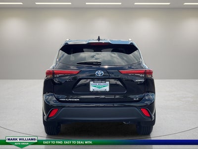 2023 Toyota Highlander Hybrid XLE