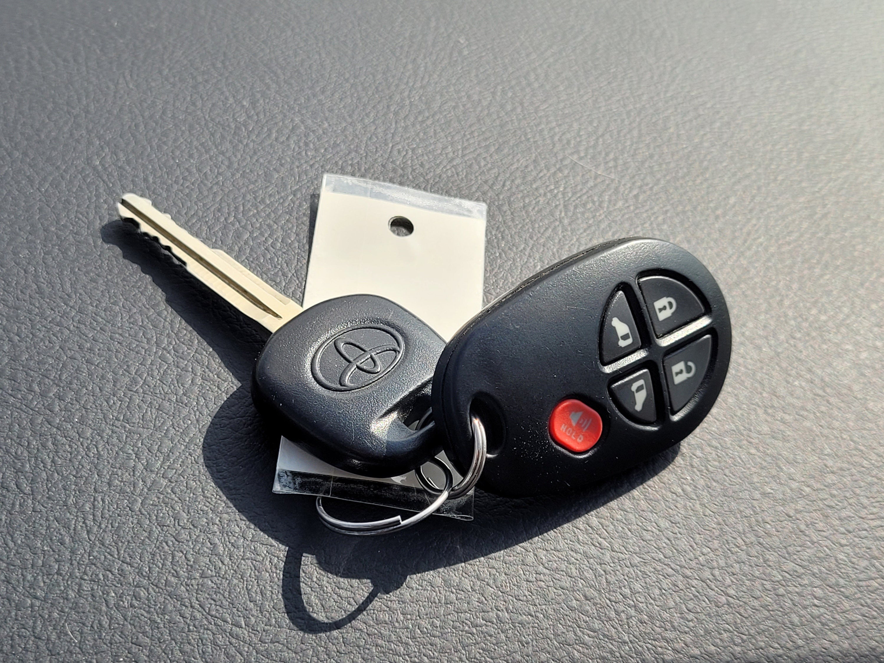 2016 Toyota Sienna LE 8 Passenger