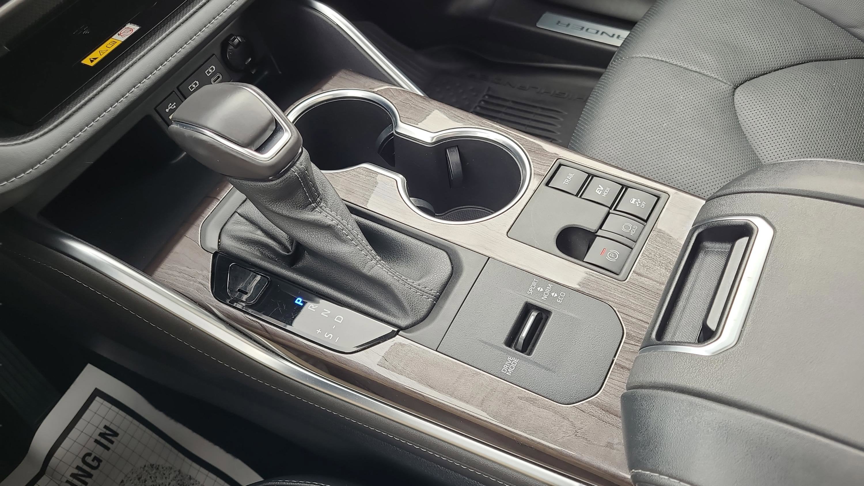 2023 Toyota Highlander Hybrid Limited