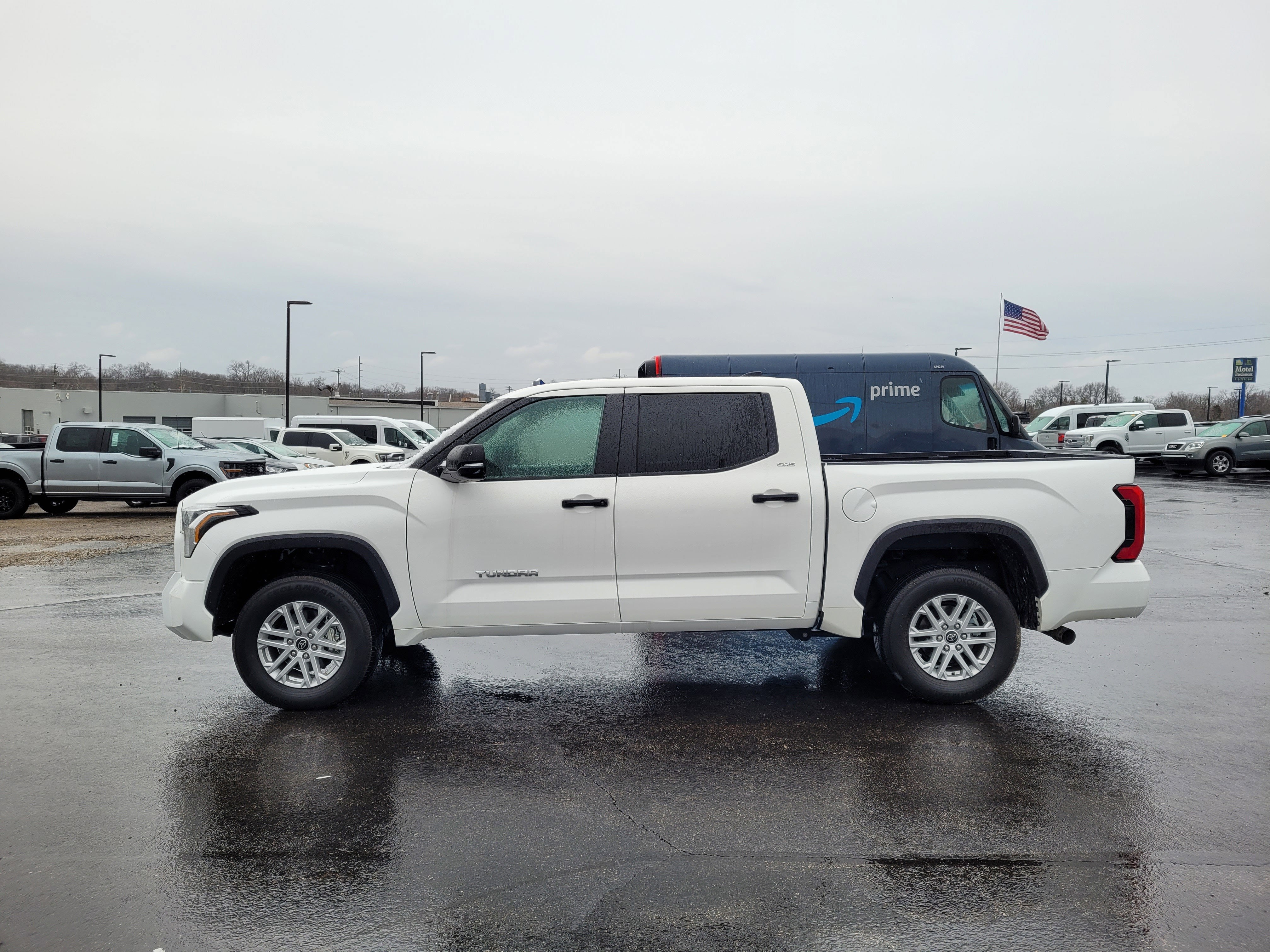 2024 Toyota Tundra SR5