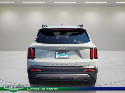 2022 Kia Sorento S