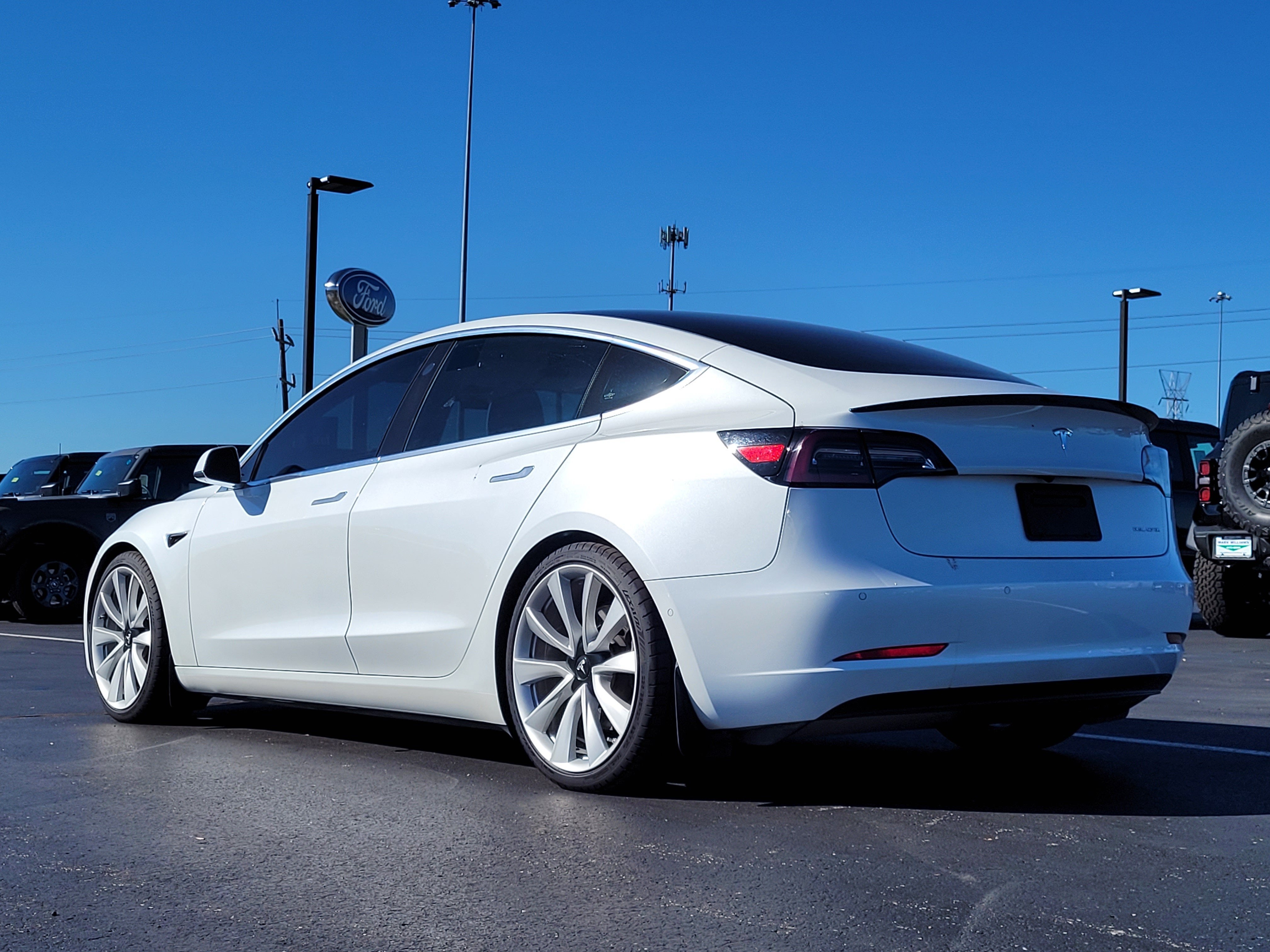 2020 Tesla Model 3 Long Range