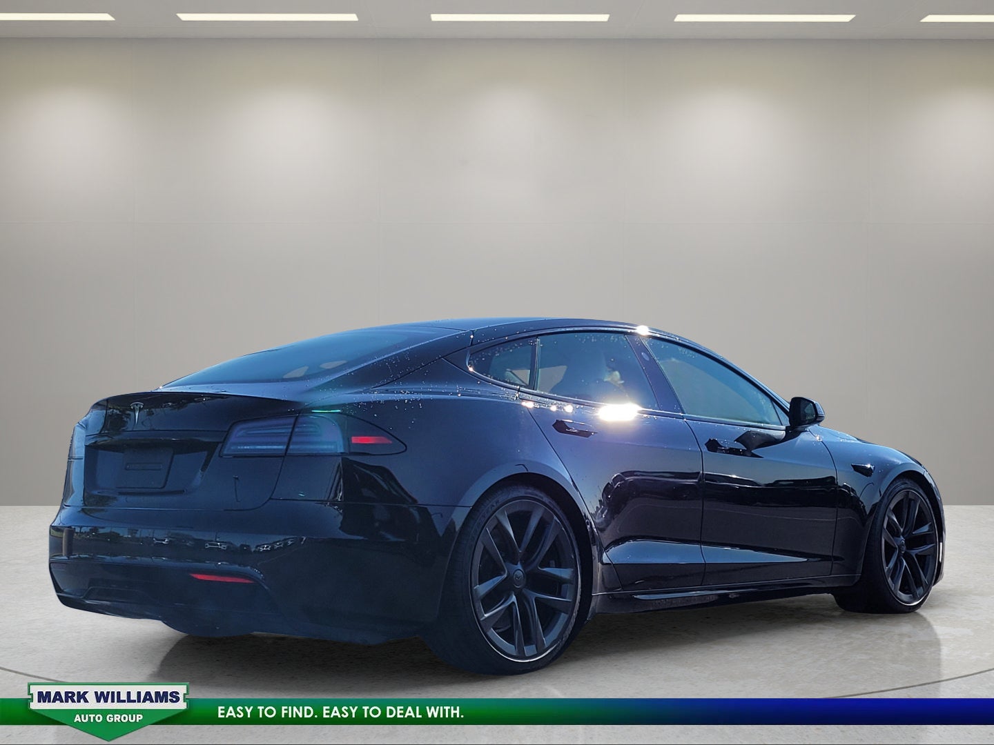2022 Tesla Model S Base