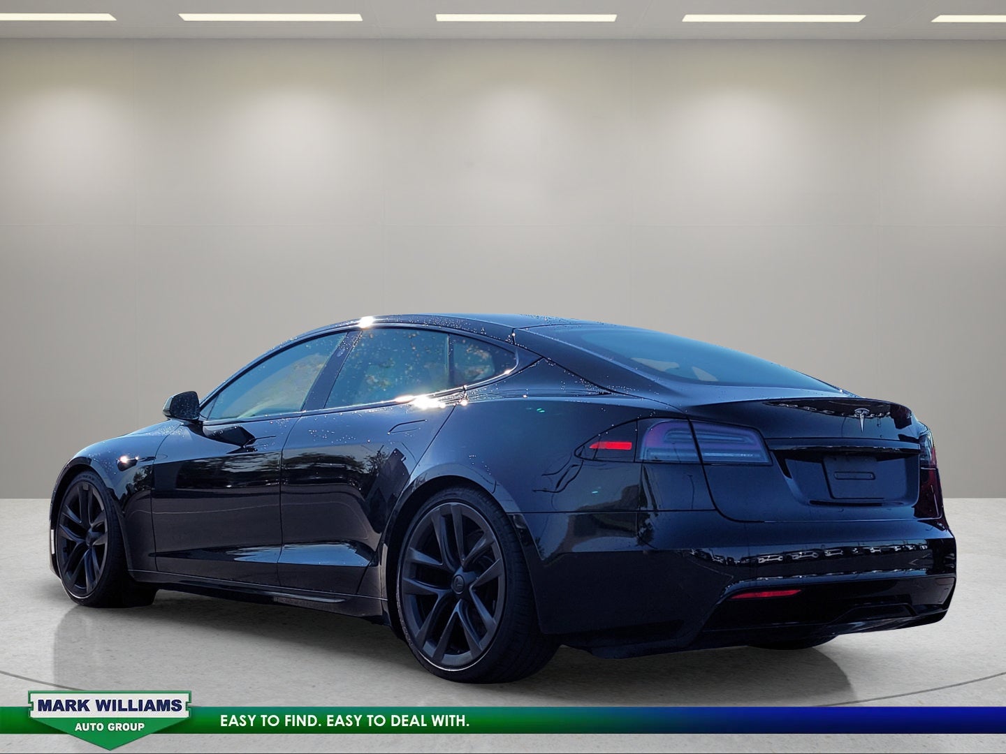 2022 Tesla Model S Base