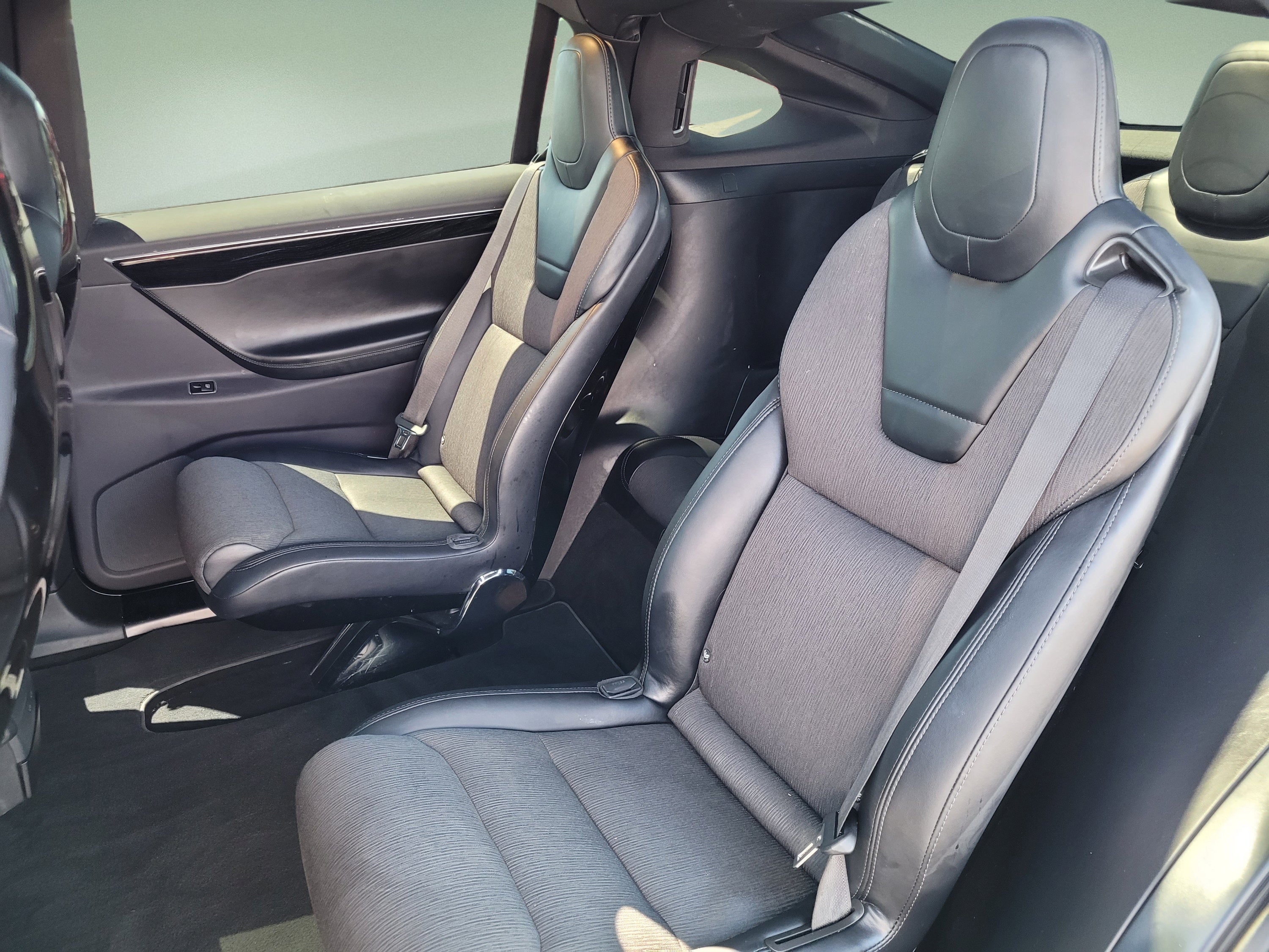 2017 Tesla Model X 75D