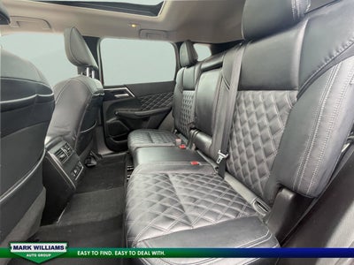 2023 Mitsubishi Outlander SEL