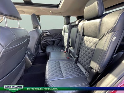 2023 Mitsubishi Outlander SEL