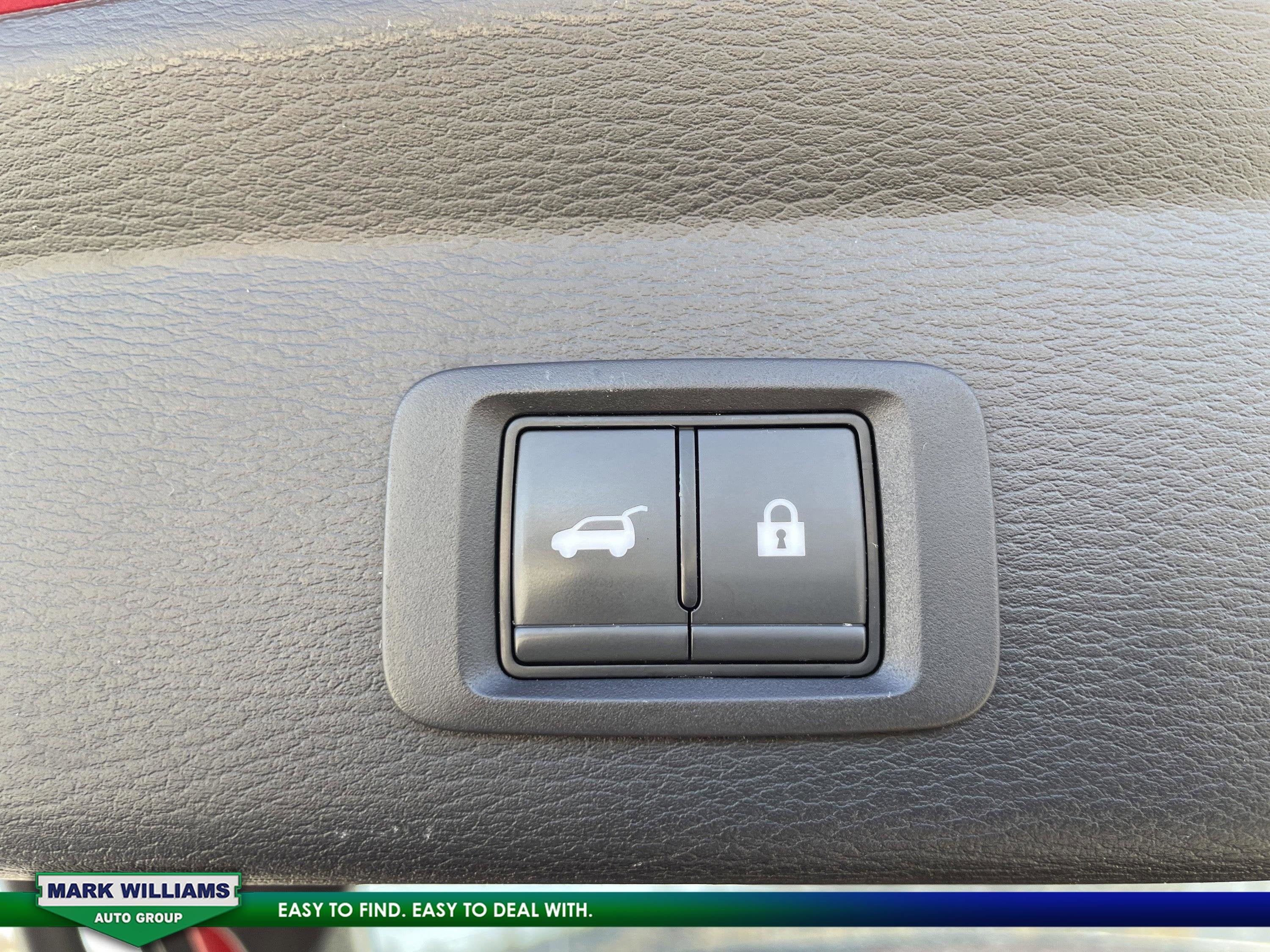 2023 Mitsubishi Outlander SEL