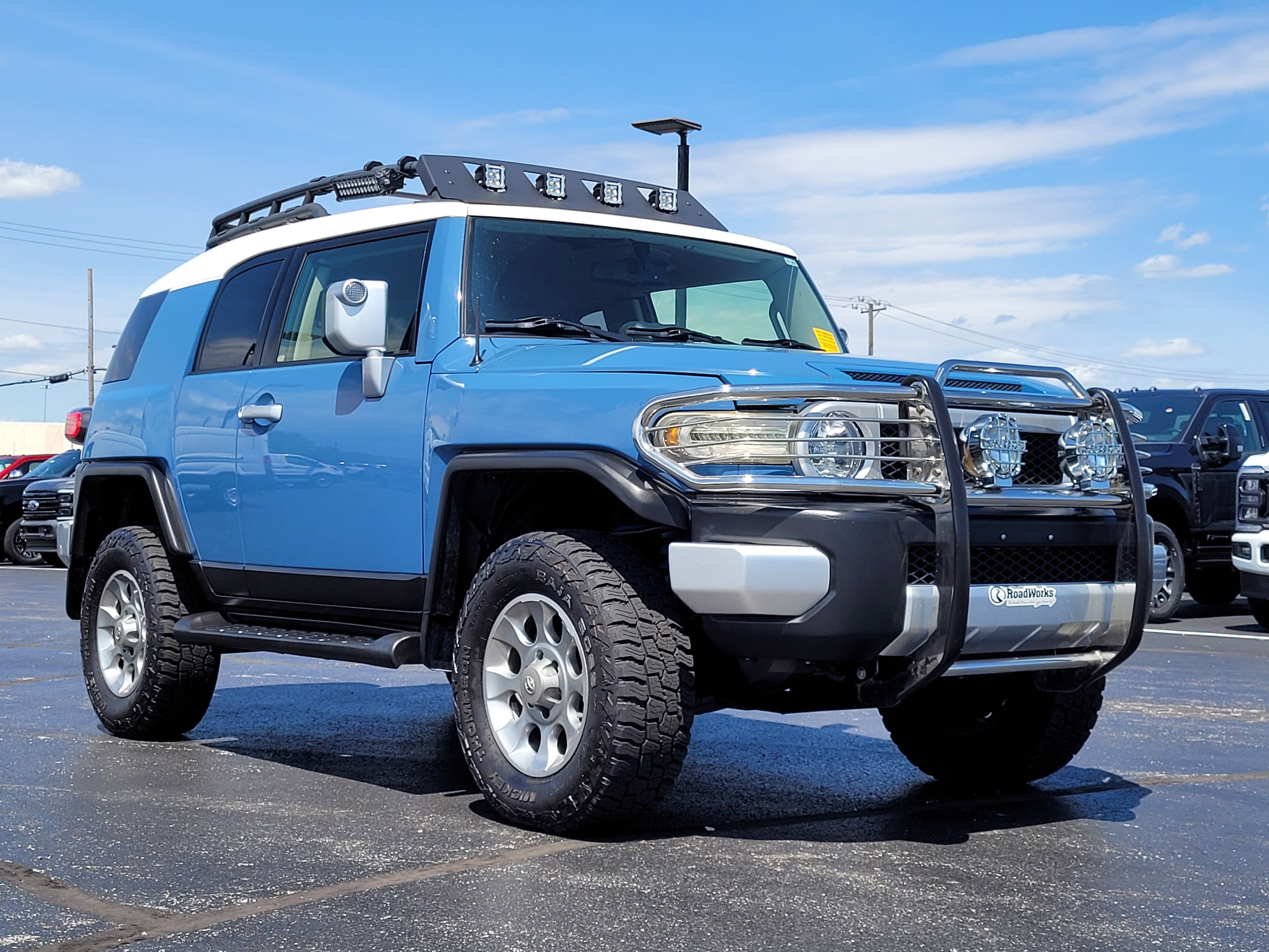 2013 Toyota FJ Cruiser Base