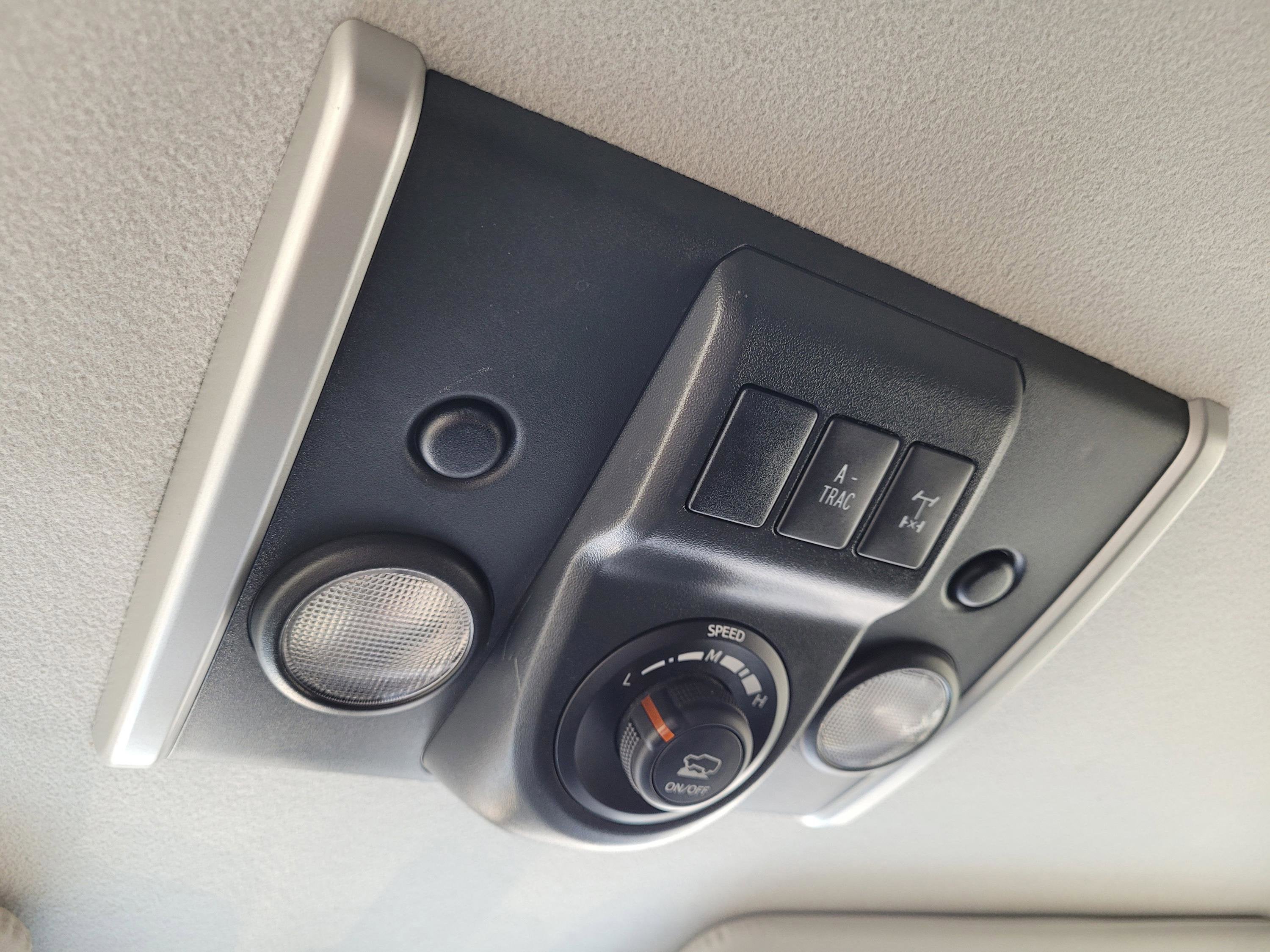2013 Toyota FJ Cruiser Base