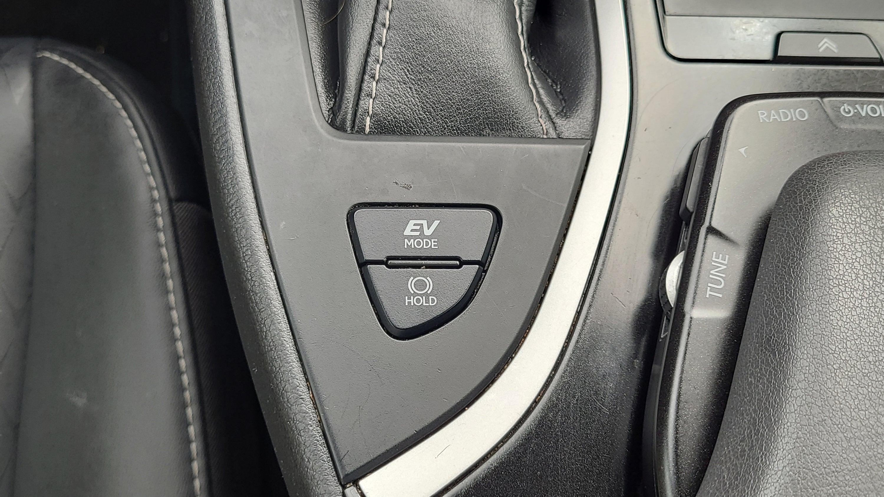 2019 Lexus UX 250h Base