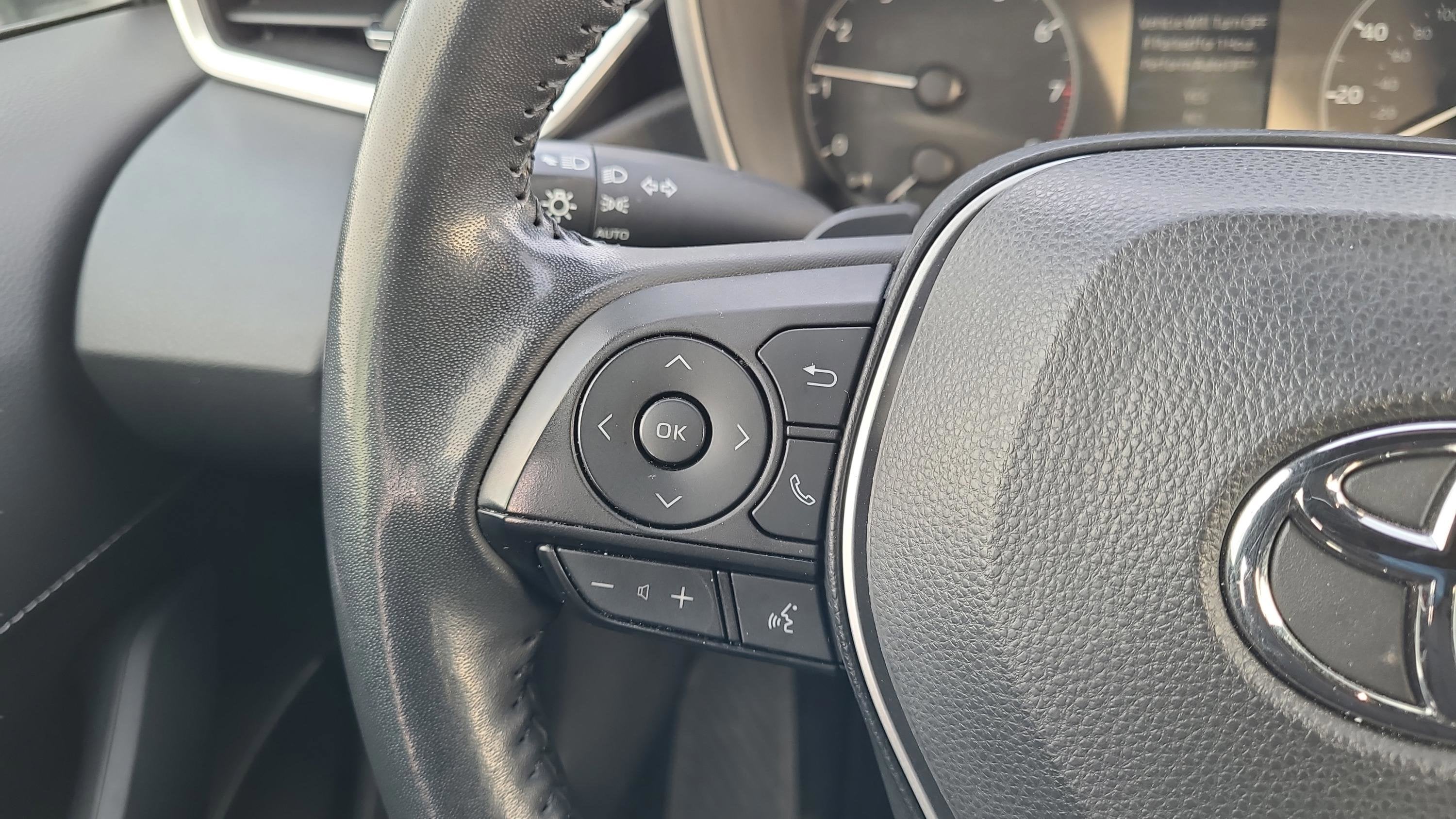 2024 Toyota Corolla Hatchback SE