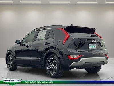 2025 Kia Niro LX